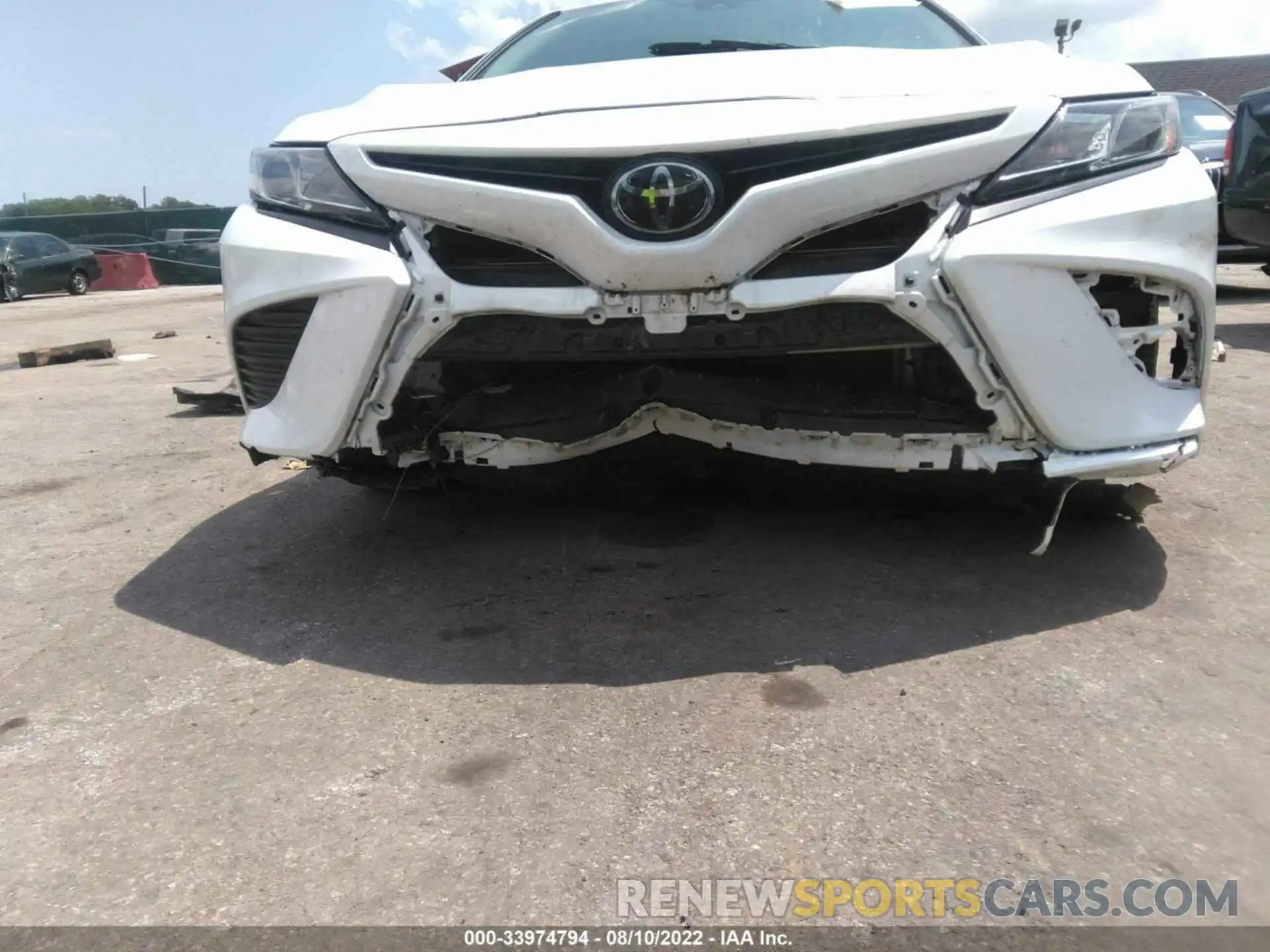 6 Photograph of a damaged car 4T1G11AKXLU998748 TOYOTA CAMRY 2020