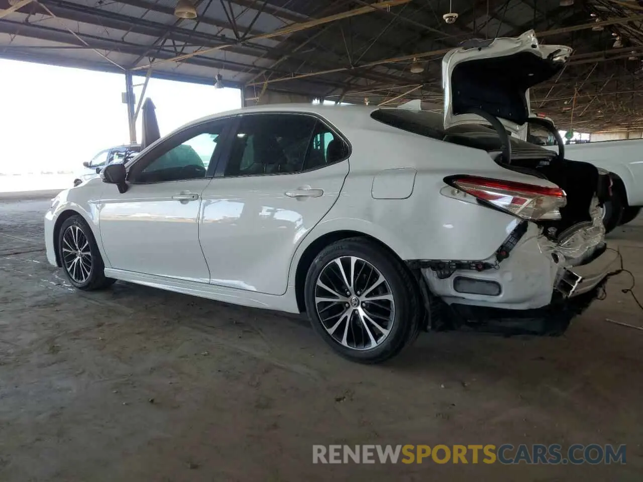 2 Photograph of a damaged car 4T1G11BK0LU001562 TOYOTA CAMRY 2020