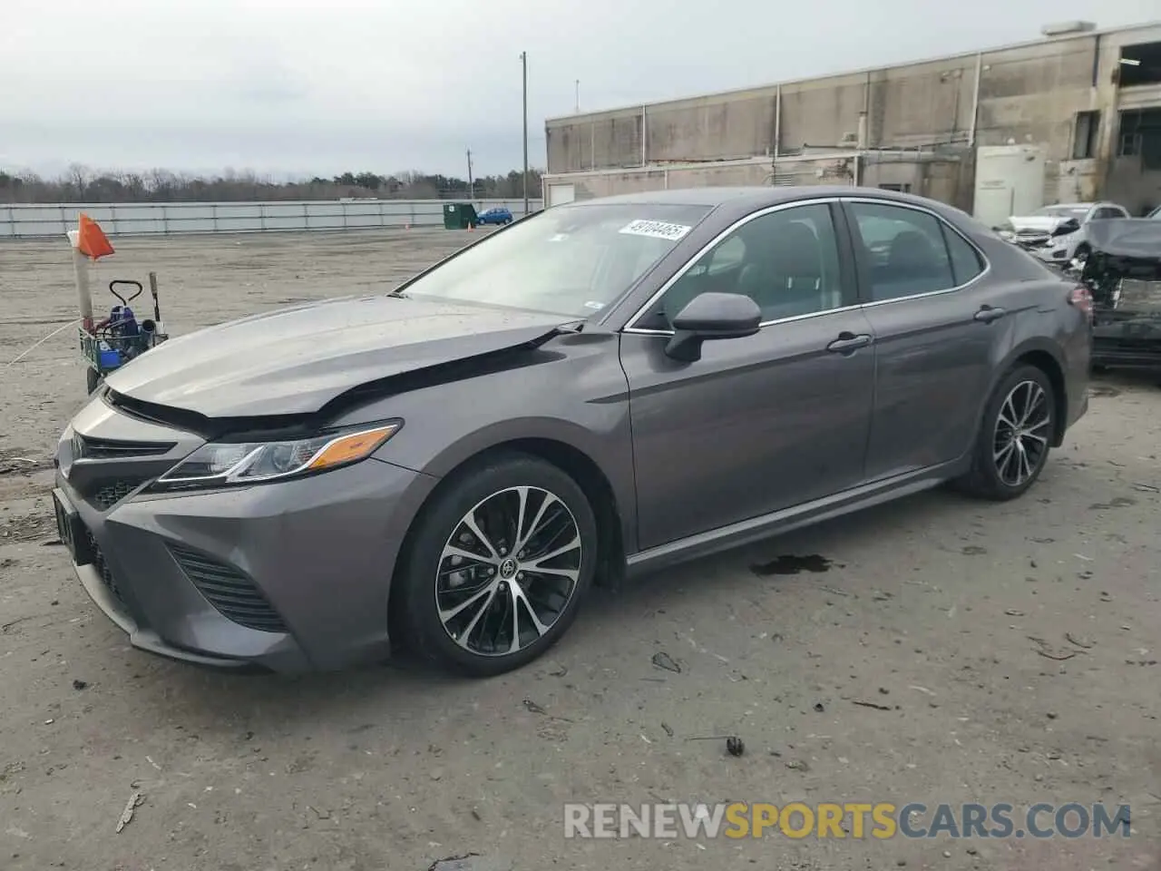 1 Photograph of a damaged car 4T1G11BK2LU007816 TOYOTA CAMRY 2020