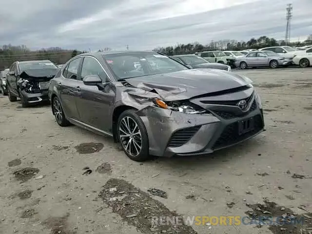 11 Photograph of a damaged car 4T1G11BK2LU007816 TOYOTA CAMRY 2020