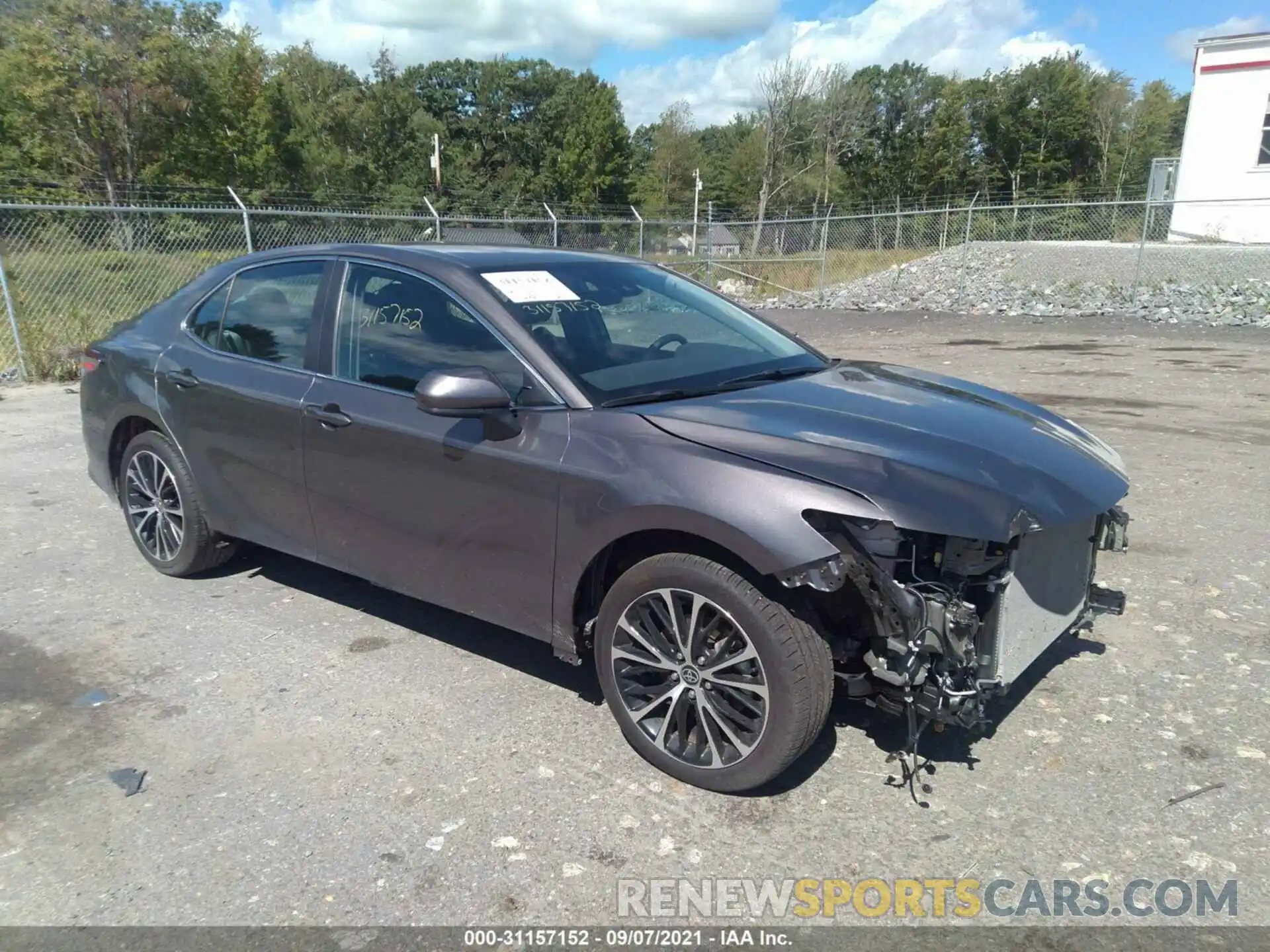 1 Photograph of a damaged car 4T1G11BK2LU011042 TOYOTA CAMRY 2020