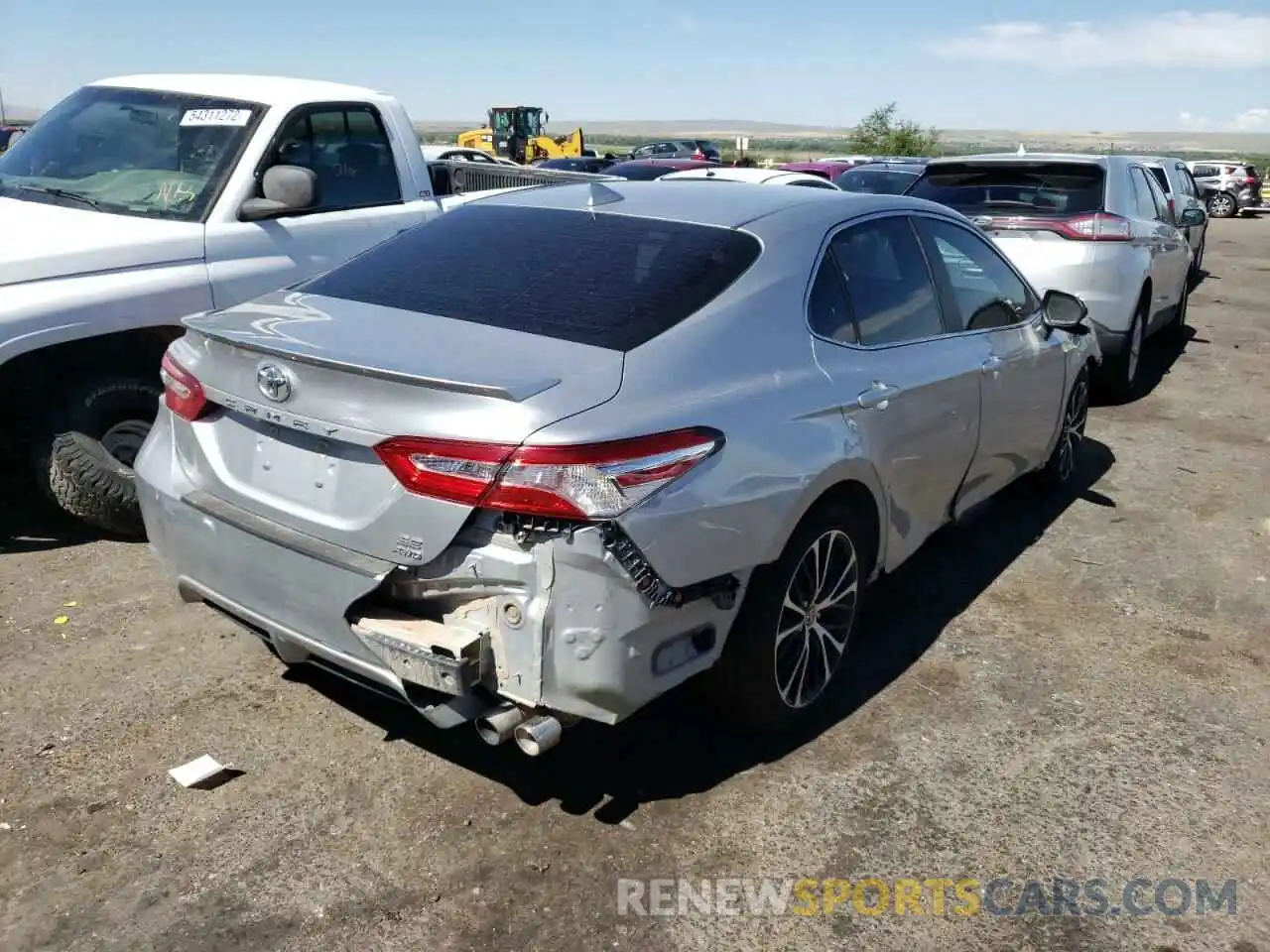 4 Photograph of a damaged car 4T1G11BK2LU011137 TOYOTA CAMRY 2020