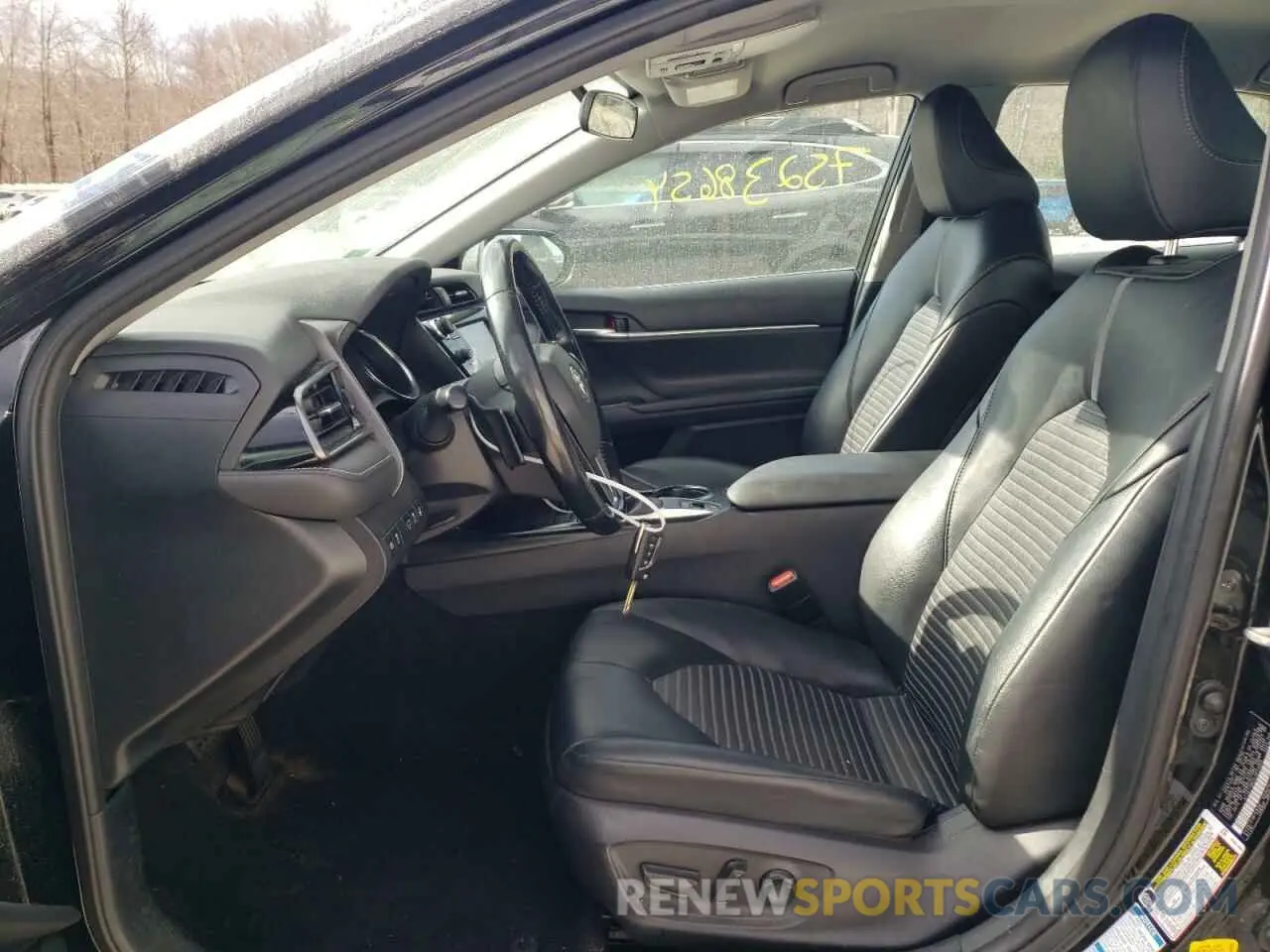 7 Photograph of a damaged car 4T1G11BK2LU013065 TOYOTA CAMRY 2020