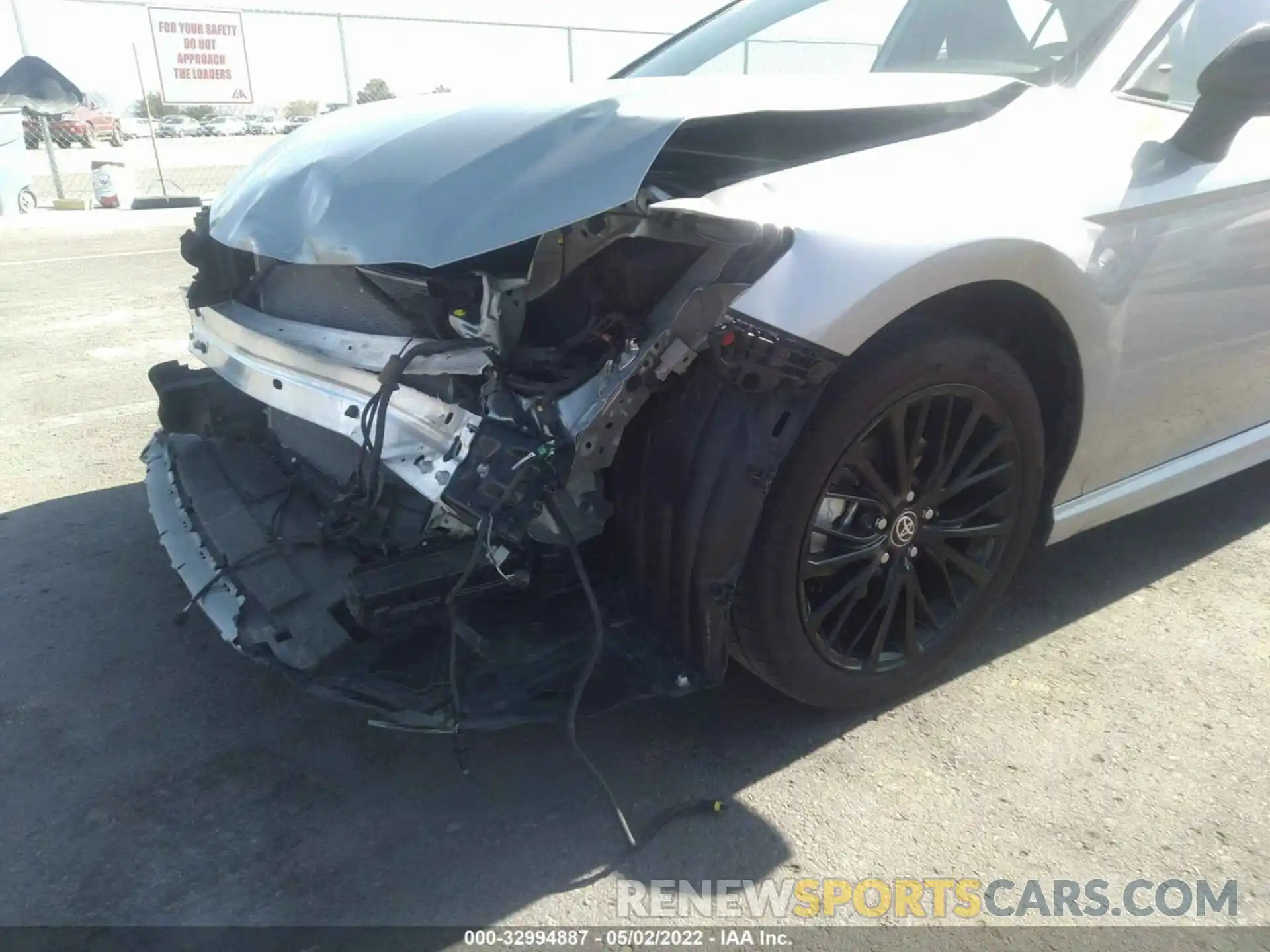 6 Photograph of a damaged car 4T1G11BK2LU014118 TOYOTA CAMRY 2020