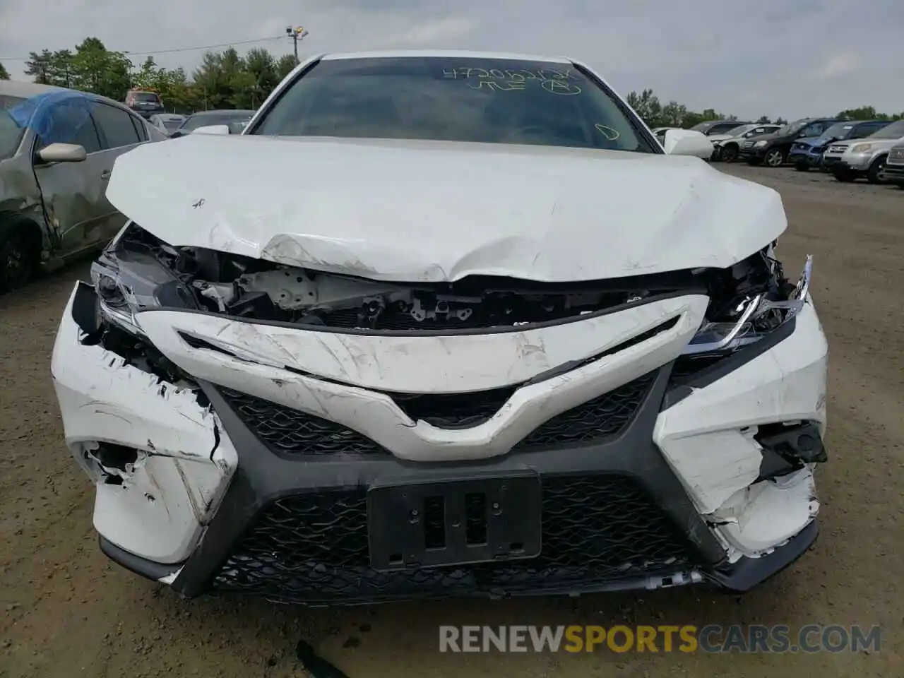 9 Photograph of a damaged car 4T1G11BK2LU016452 TOYOTA CAMRY 2020