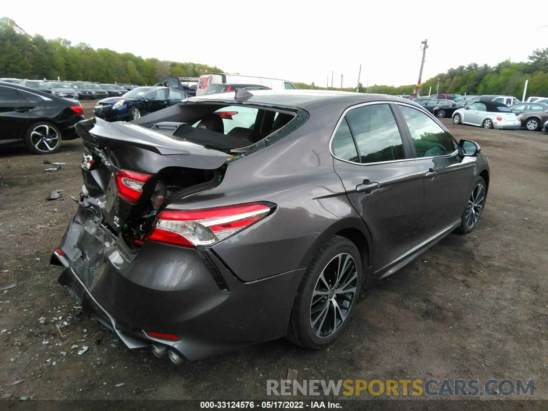 4 Photograph of a damaged car 4T1G11BK3LU004472 TOYOTA CAMRY 2020