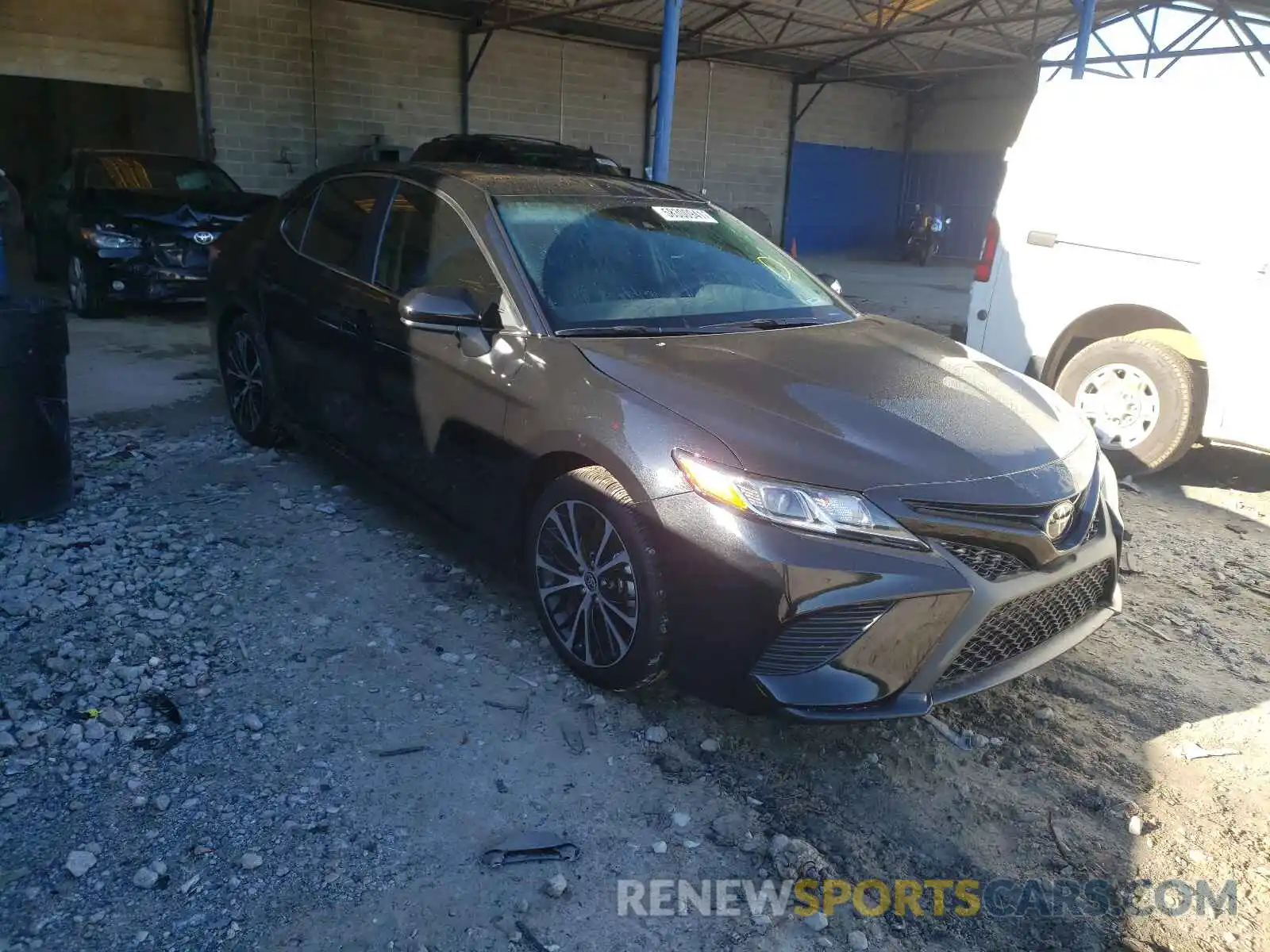 1 Photograph of a damaged car 4T1G11BK3LU005315 TOYOTA CAMRY 2020