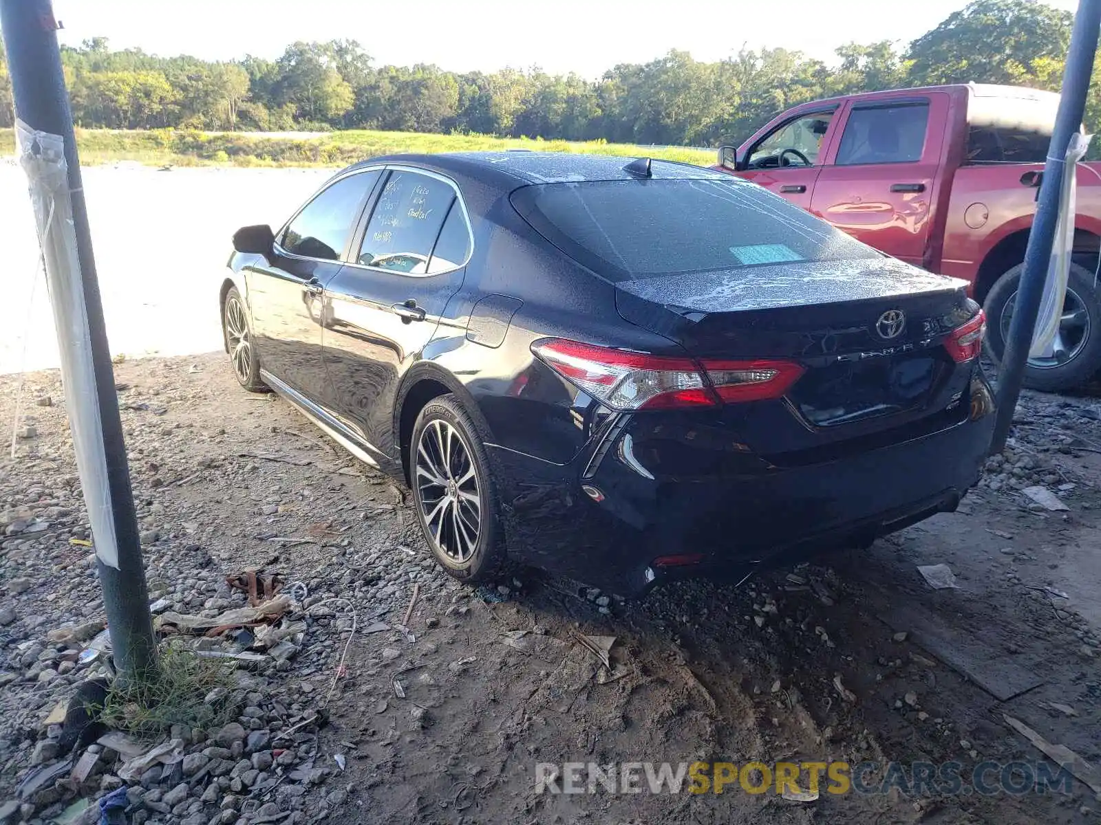 3 Photograph of a damaged car 4T1G11BK3LU005315 TOYOTA CAMRY 2020