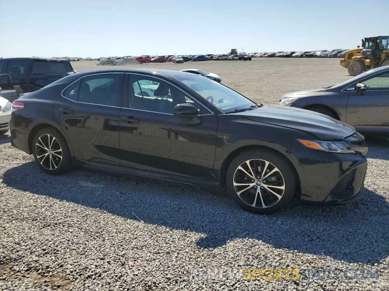 4 Photograph of a damaged car 4T1G11BK3LU005606 TOYOTA CAMRY 2020