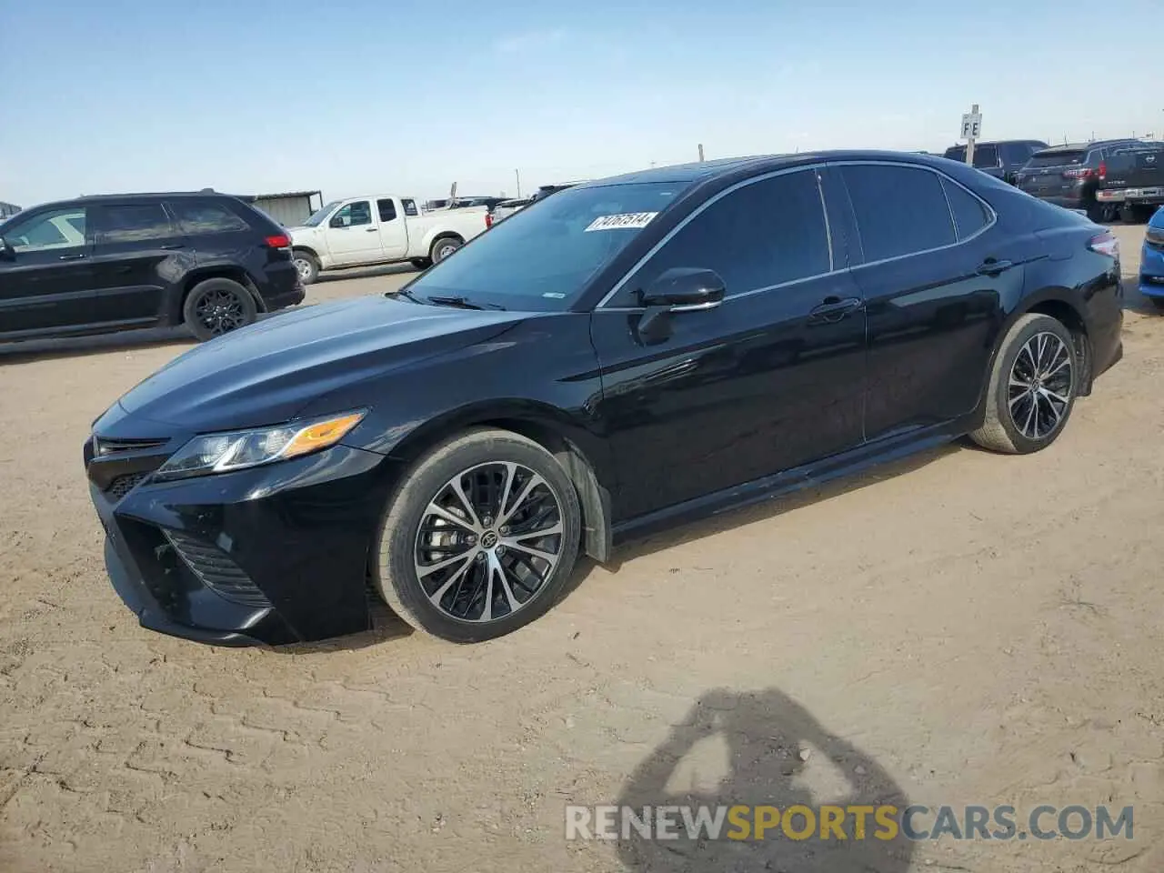 1 Photograph of a damaged car 4T1G11BK4LU009535 TOYOTA CAMRY 2020