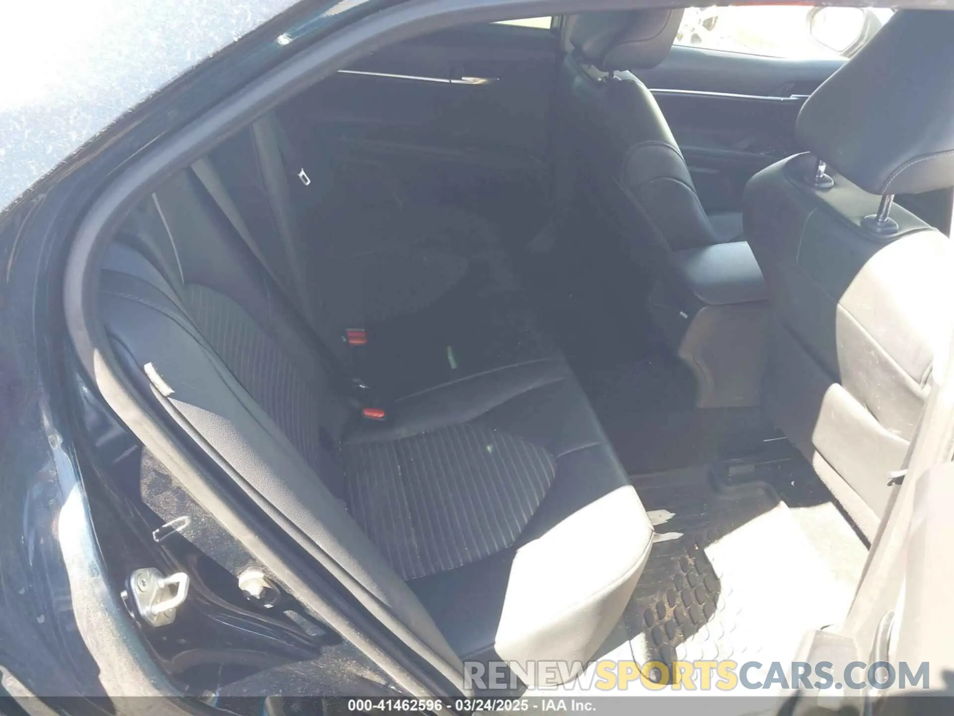 8 Photograph of a damaged car 4T1G11BK4LU011494 TOYOTA CAMRY 2020