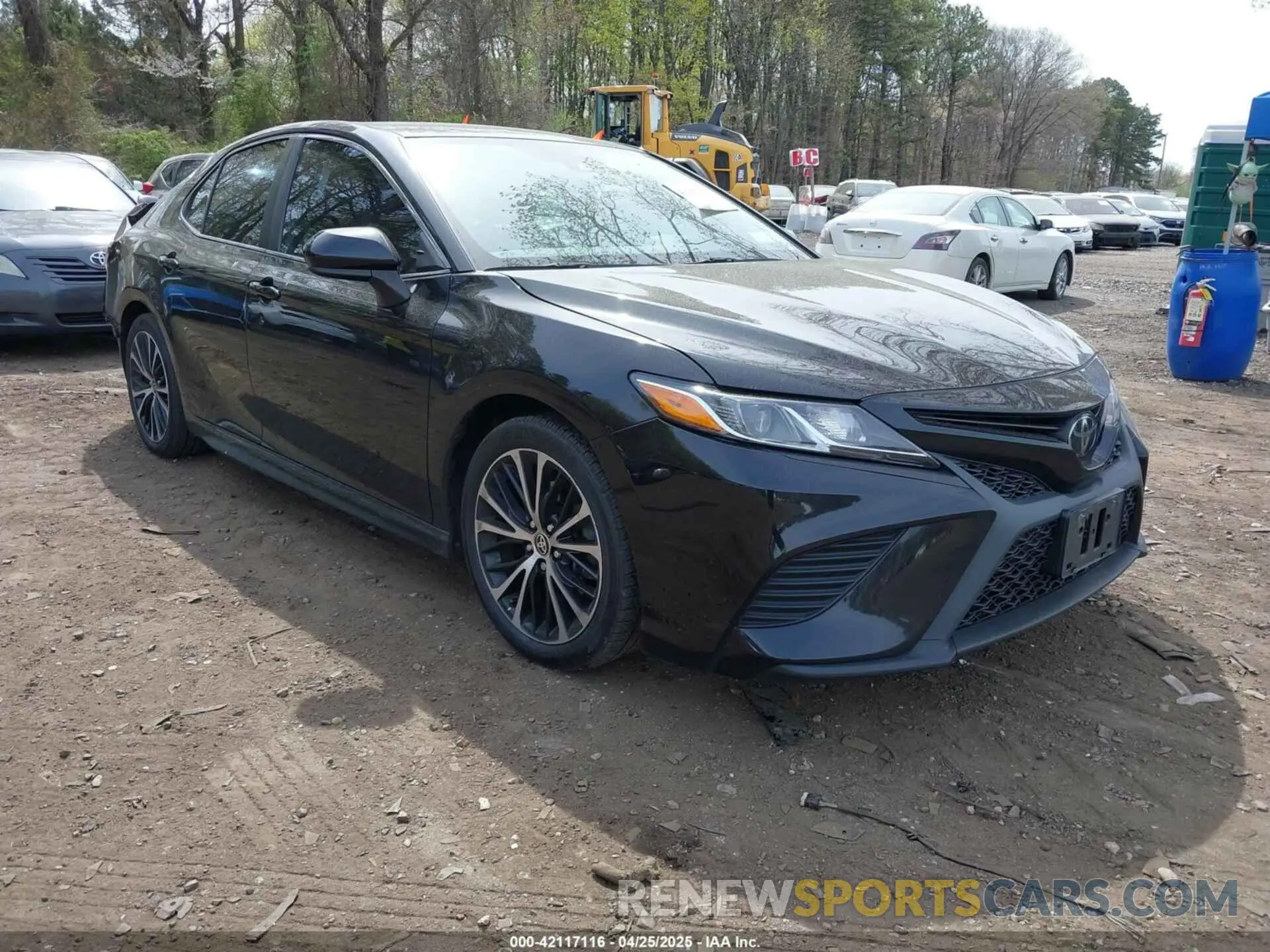 1 Photograph of a damaged car 4T1G11BK5LU007163 TOYOTA CAMRY 2020