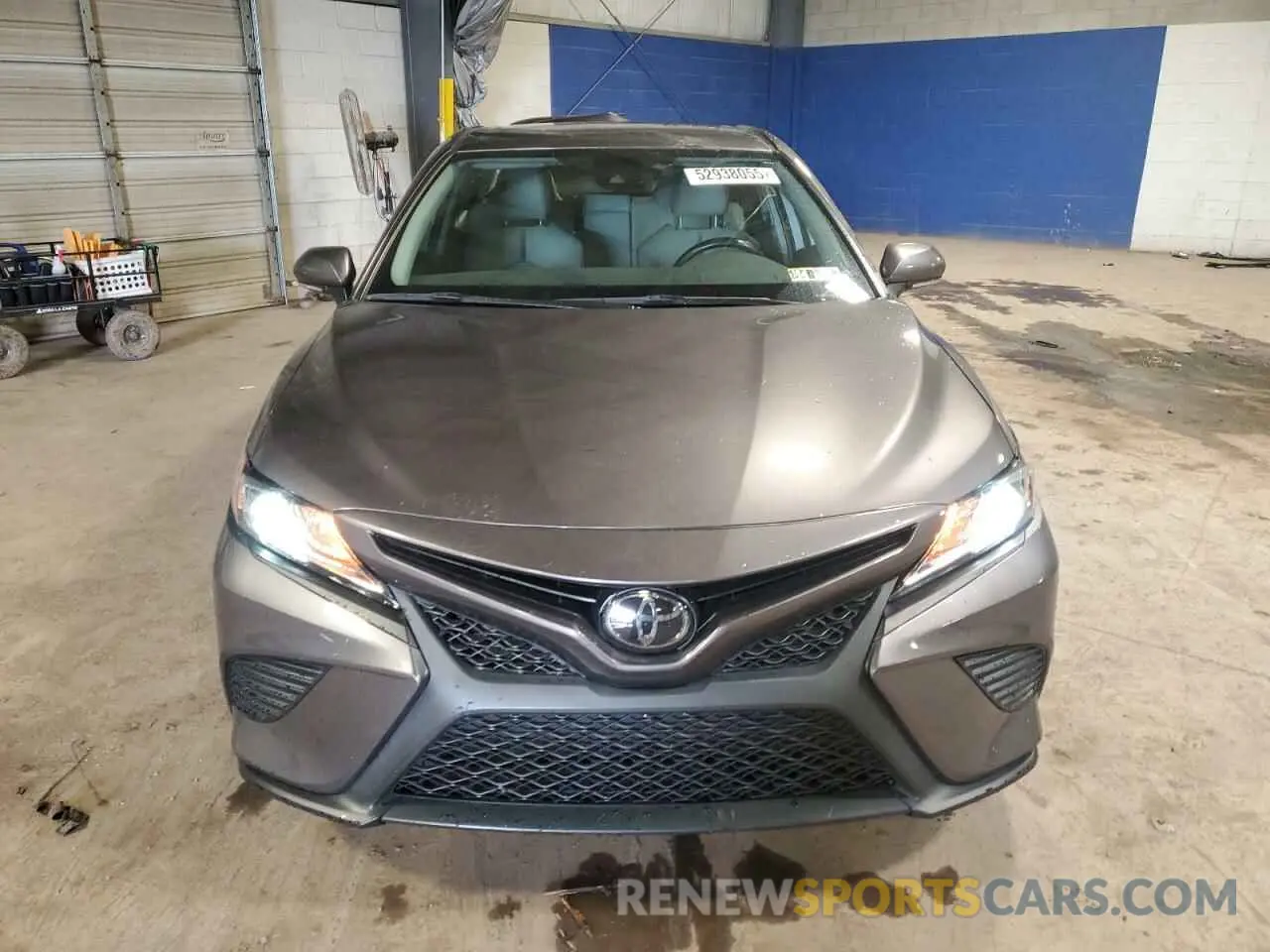 5 Photograph of a damaged car 4T1G11BK5LU016669 TOYOTA CAMRY 2020