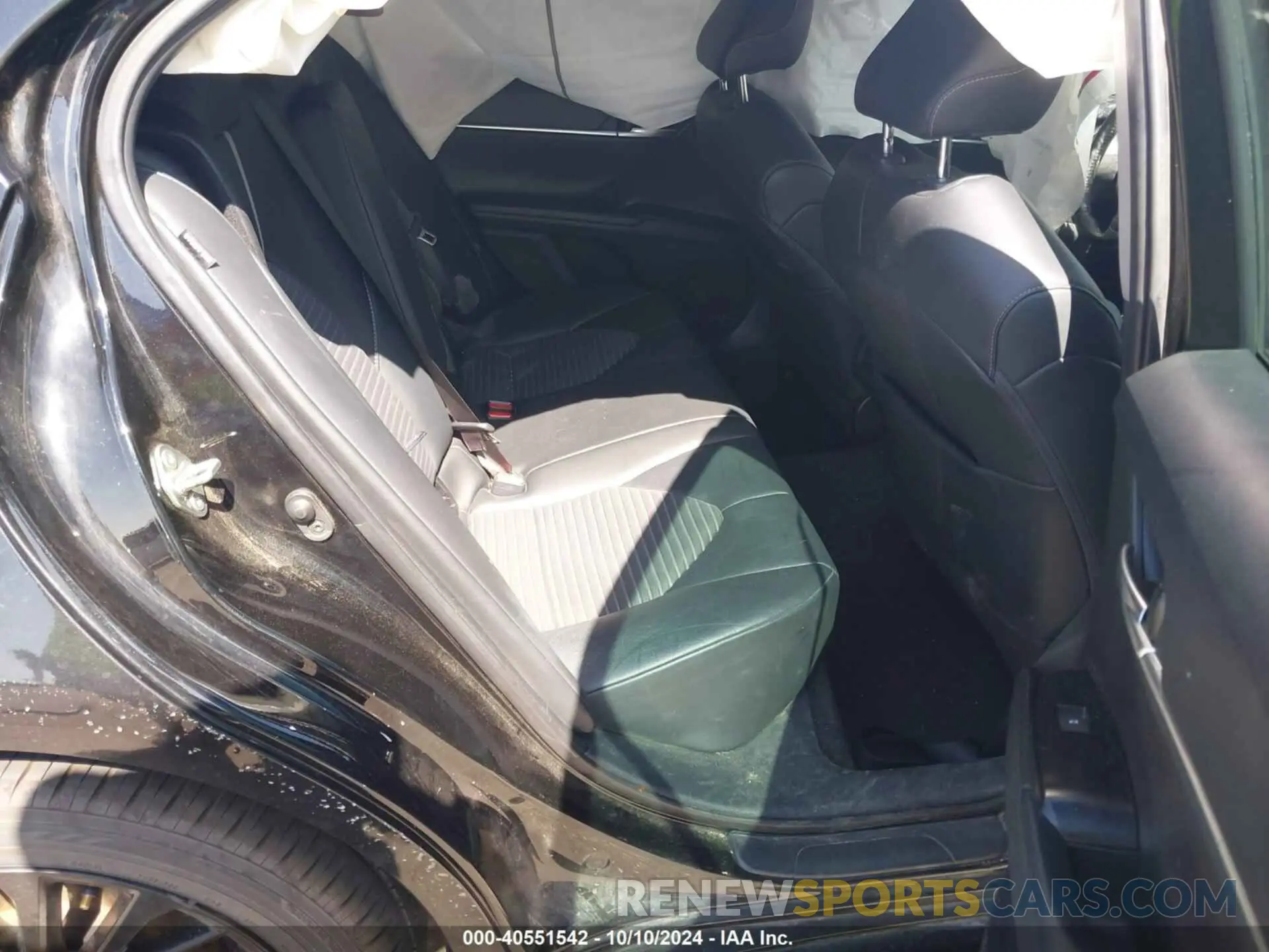 8 Photograph of a damaged car 4T1G11BK5LU017790 TOYOTA CAMRY 2020