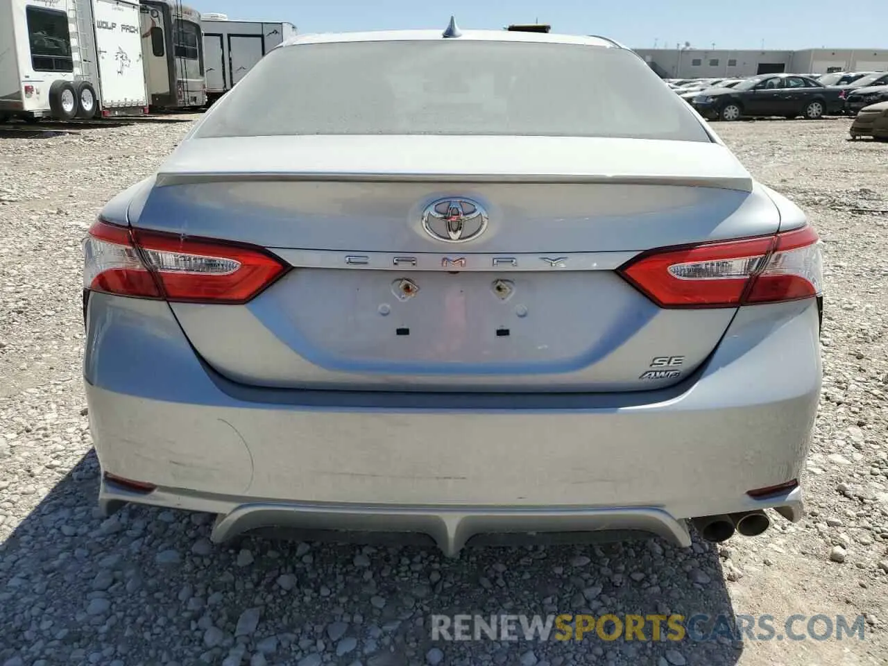 6 Photograph of a damaged car 4T1G11BK6LU007401 TOYOTA CAMRY 2020