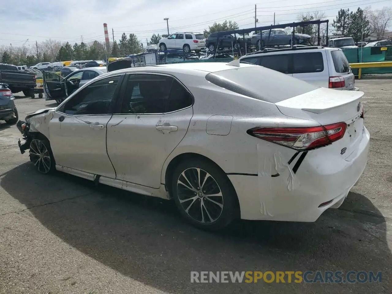 2 Photograph of a damaged car 4T1G11BK6LU011867 TOYOTA CAMRY 2020