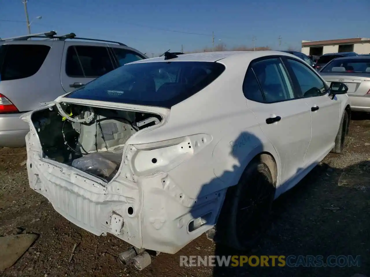 4 Photograph of a damaged car 4T1G11BK6LU018088 TOYOTA CAMRY 2020