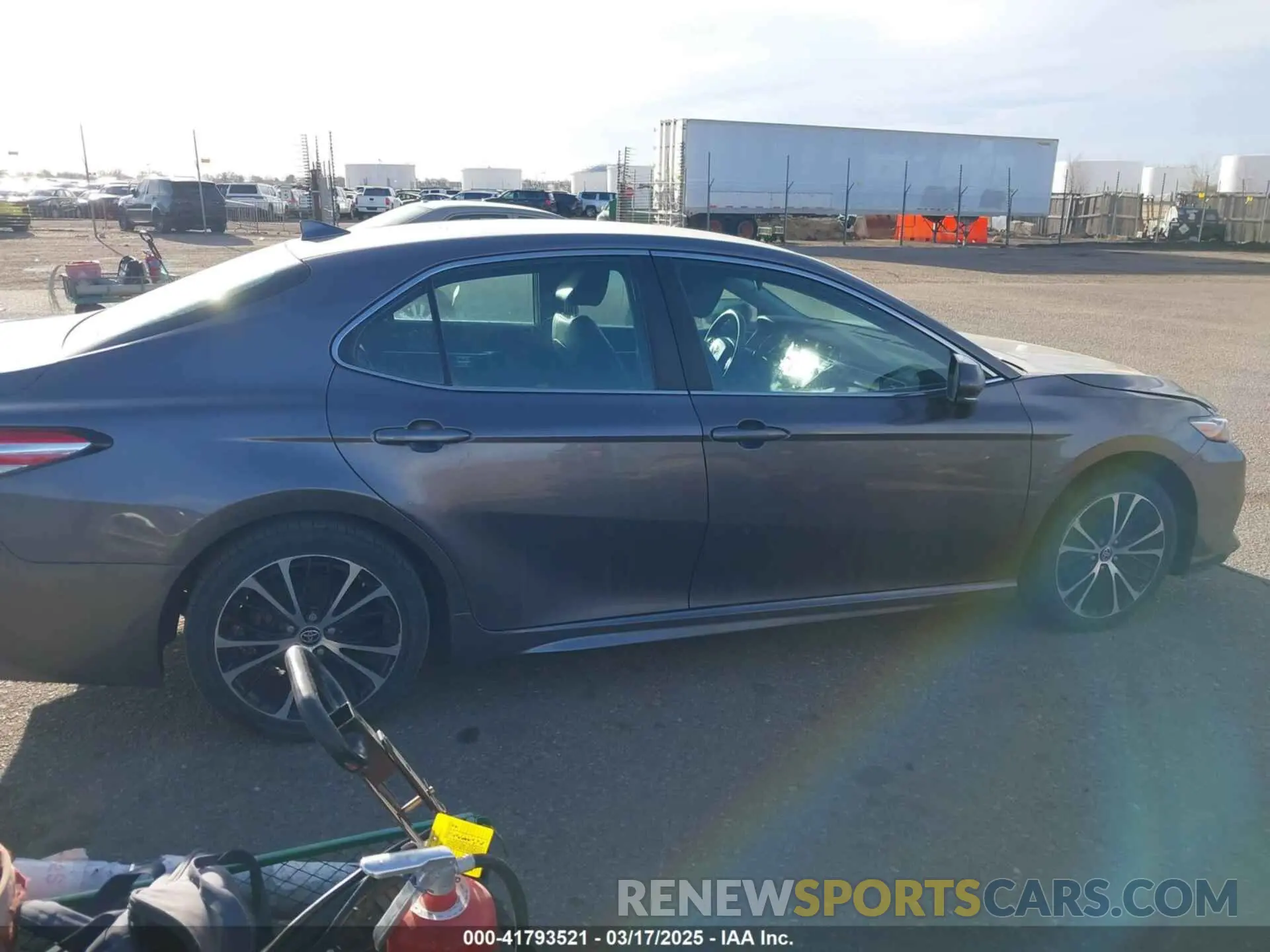 13 Photograph of a damaged car 4T1G11BK8LU008226 TOYOTA CAMRY 2020