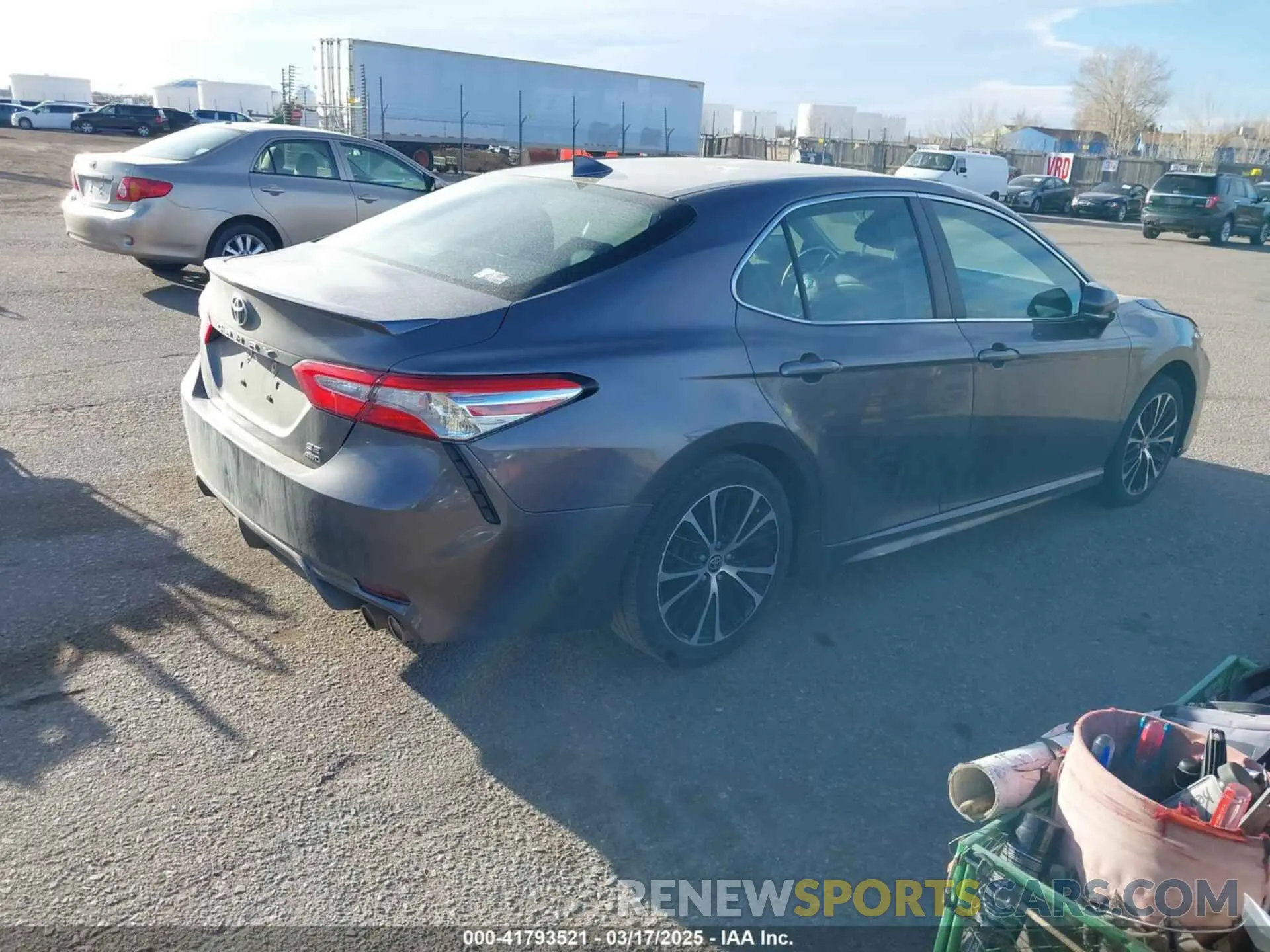 4 Photograph of a damaged car 4T1G11BK8LU008226 TOYOTA CAMRY 2020