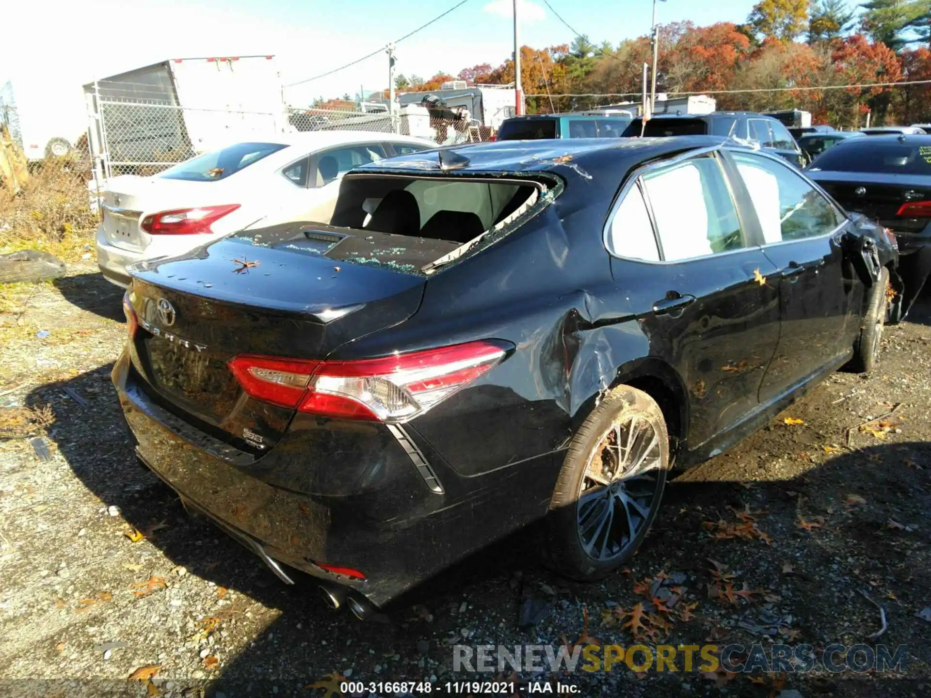 4 Photograph of a damaged car 4T1G11BK8LU008436 TOYOTA CAMRY 2020