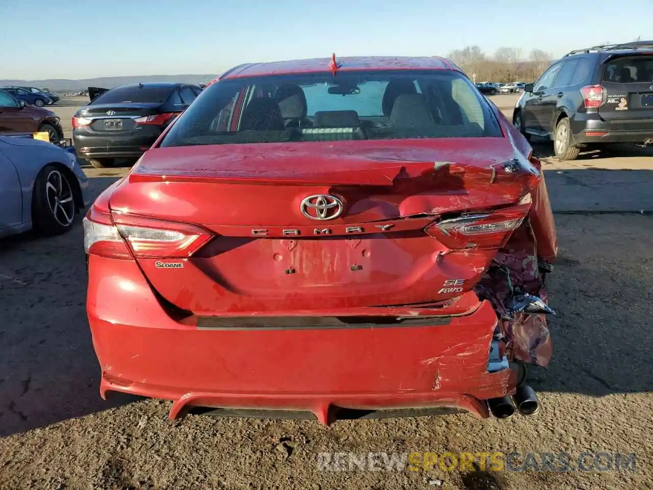 6 Photograph of a damaged car 4T1G11BK8LU011885 TOYOTA CAMRY 2020