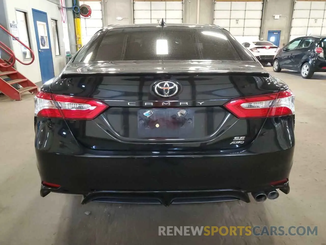 6 Photograph of a damaged car 4T1G11BK8LU016522 TOYOTA CAMRY 2020