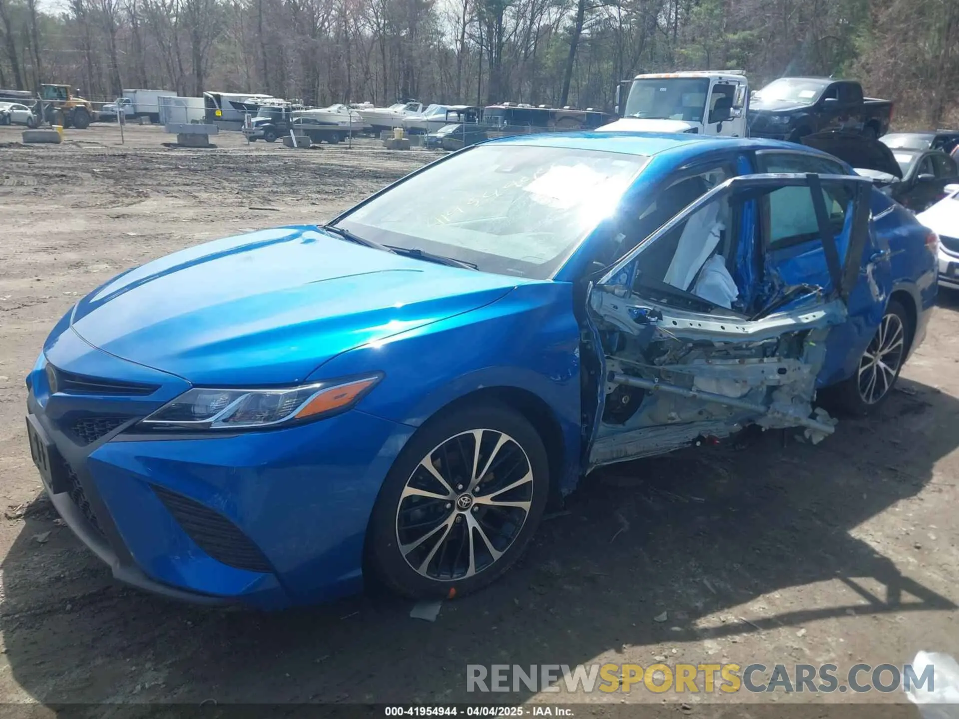 2 Photograph of a damaged car 4T1G11BK9LU016562 TOYOTA CAMRY 2020