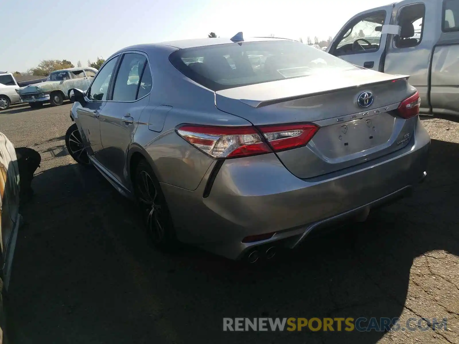 3 Photograph of a damaged car 4T1G31AK1LU013263 TOYOTA CAMRY 2020