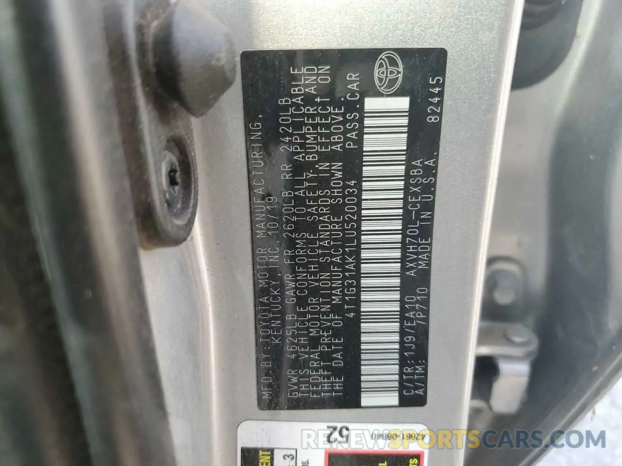 13 Photograph of a damaged car 4T1G31AK1LU520034 TOYOTA CAMRY 2020