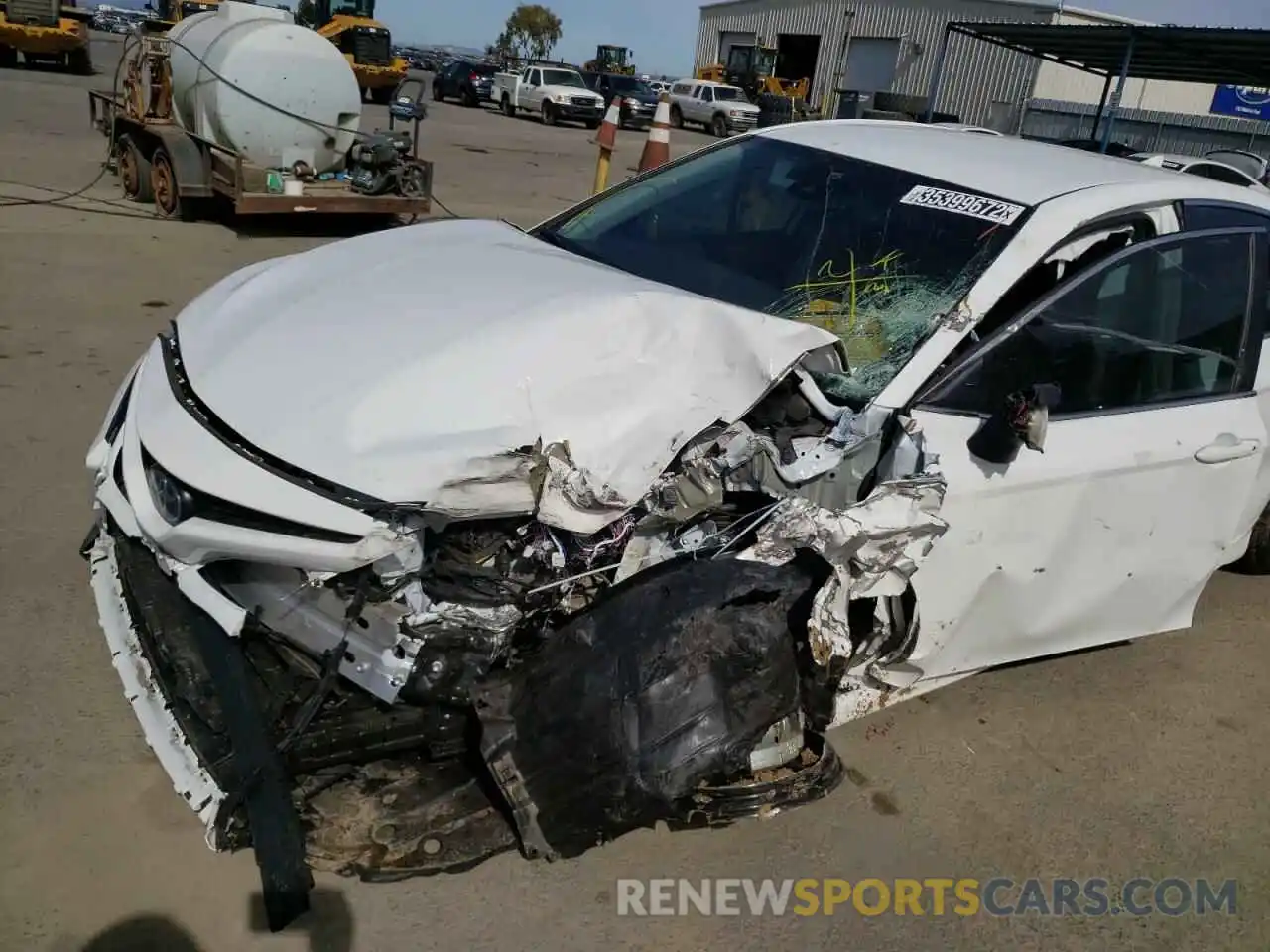 9 Photograph of a damaged car 4T1G31AK1LU543748 TOYOTA CAMRY 2020