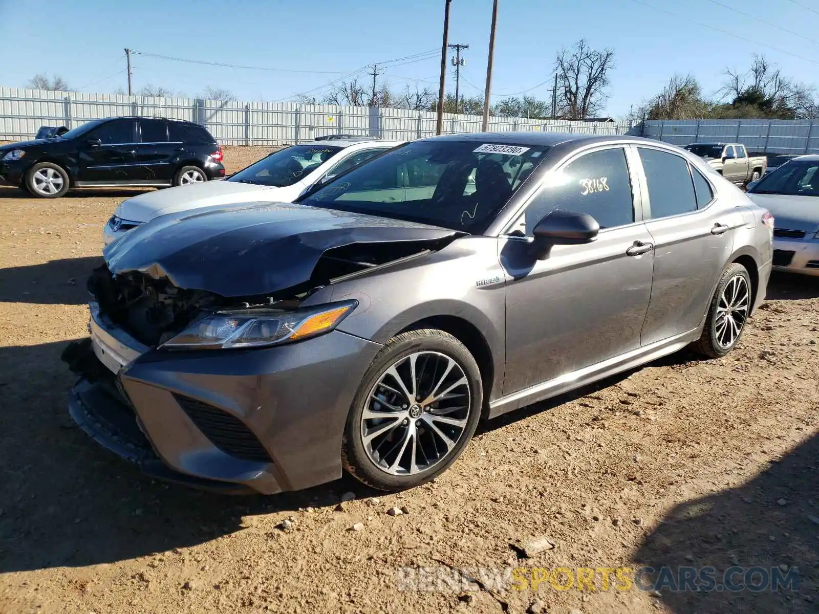 2 Photograph of a damaged car 4T1G31AK3LU011613 TOYOTA CAMRY 2020