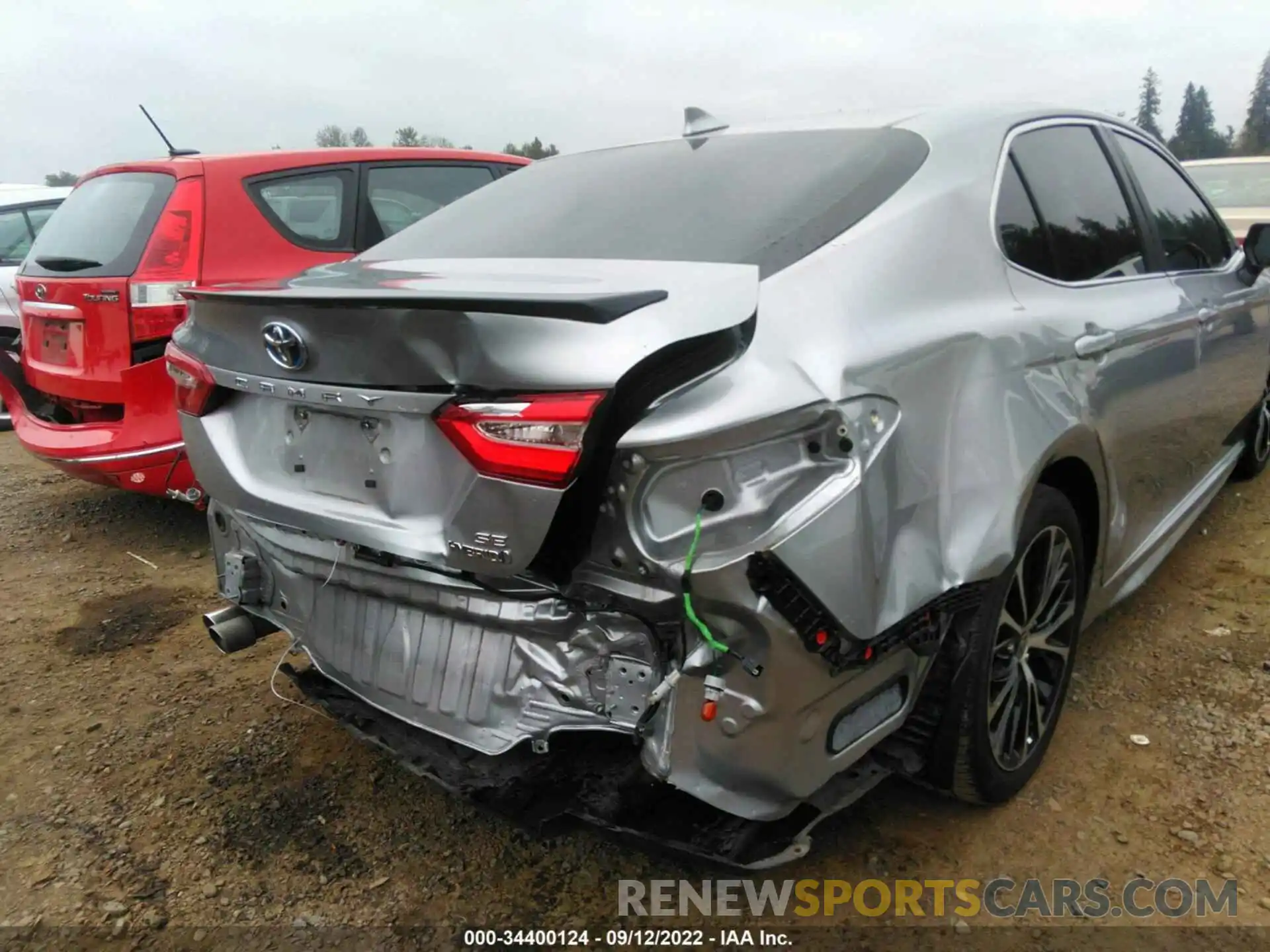 6 Photograph of a damaged car 4T1G31AK3LU535201 TOYOTA CAMRY 2020