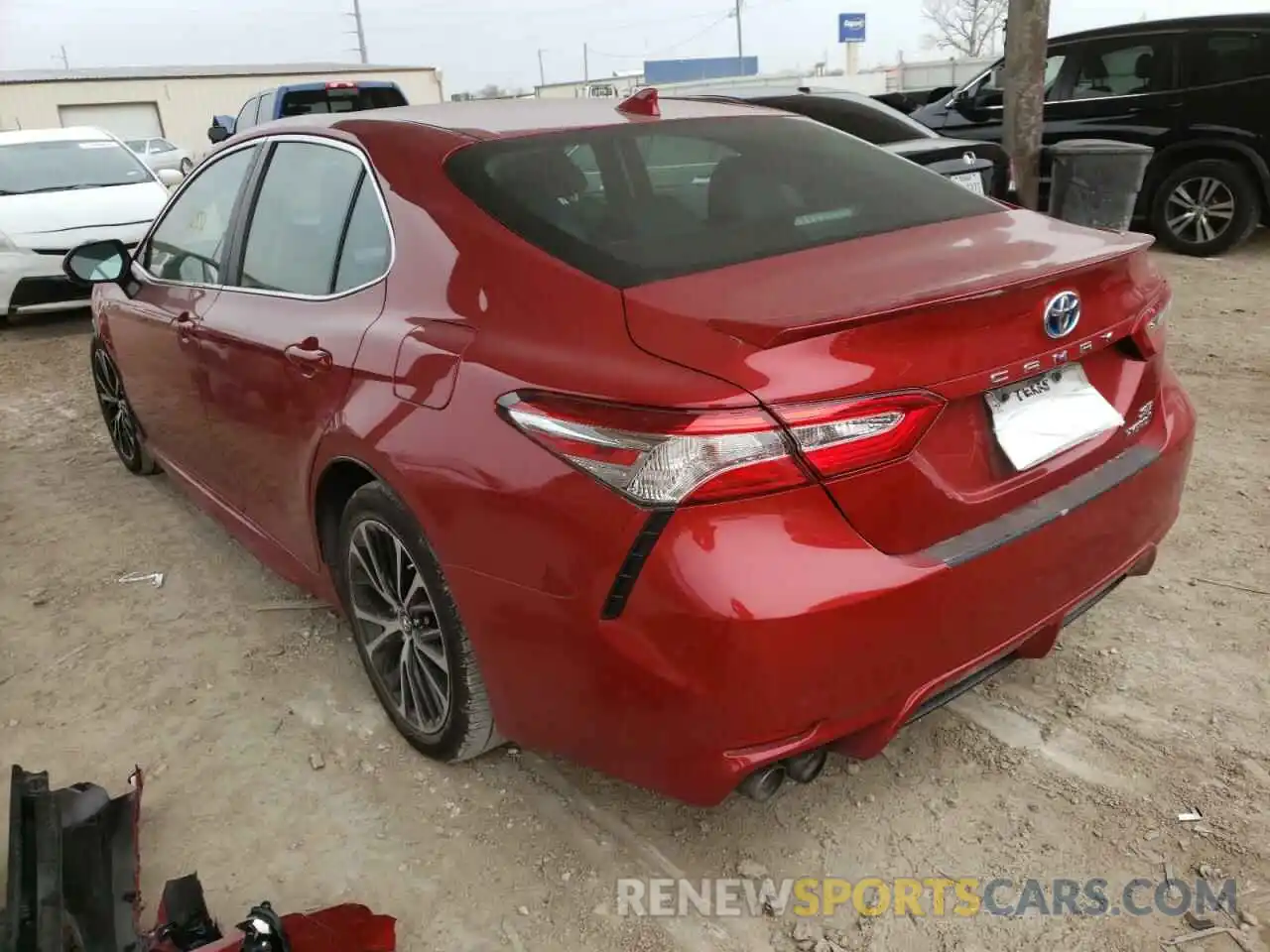 3 Photograph of a damaged car 4T1G31AK4LU009837 TOYOTA CAMRY 2020