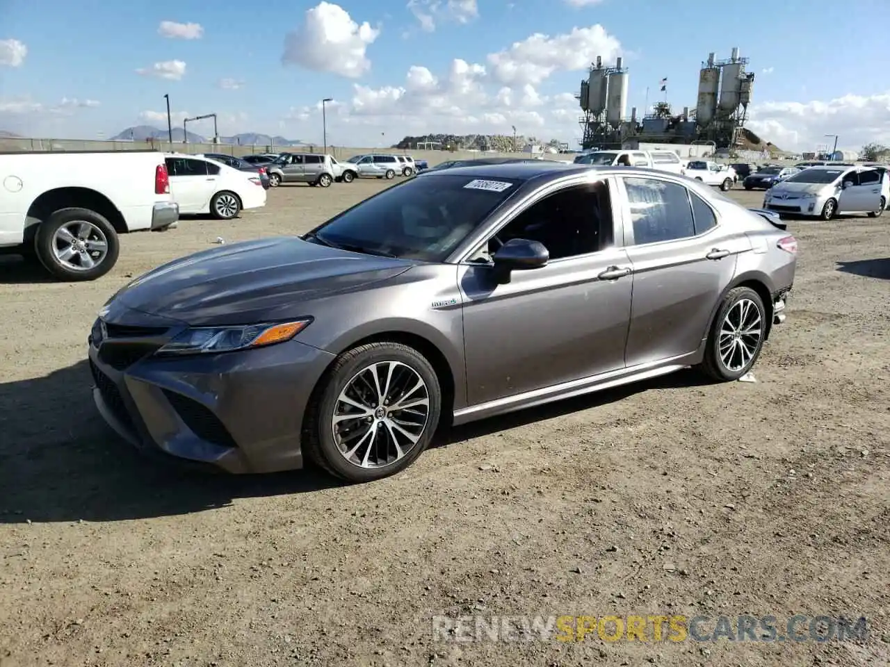 1 Photograph of a damaged car 4T1G31AK4LU523977 TOYOTA CAMRY 2020