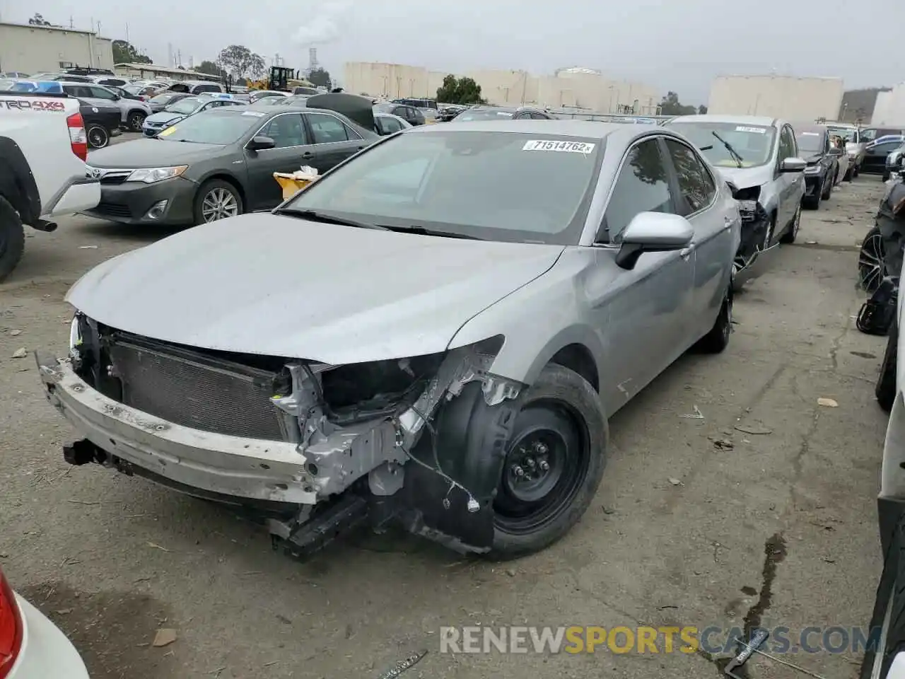 1 Photograph of a damaged car 4T1G31AK6LU536133 TOYOTA CAMRY 2020