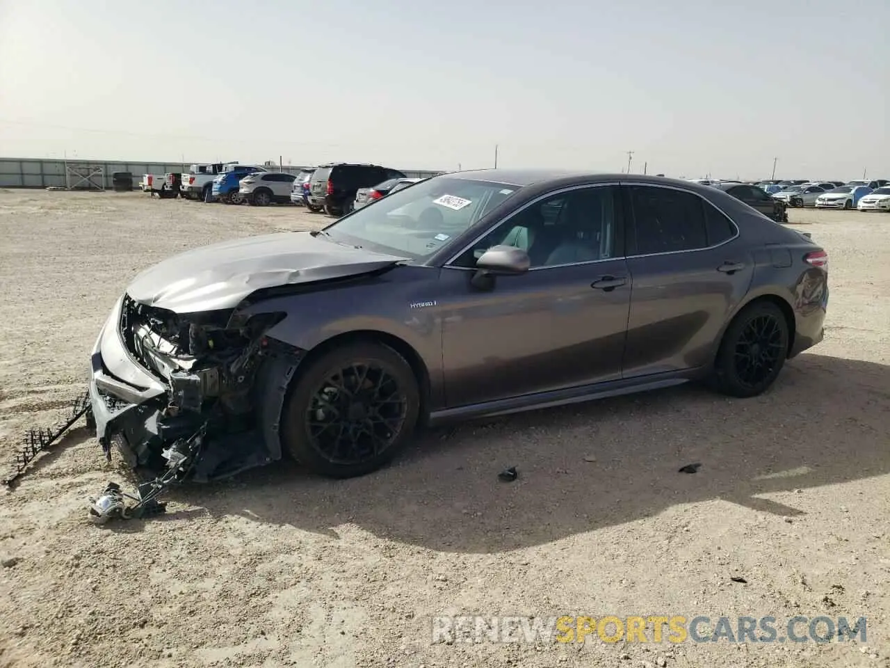 1 Photograph of a damaged car 4T1G31AK7LU535363 TOYOTA CAMRY 2020
