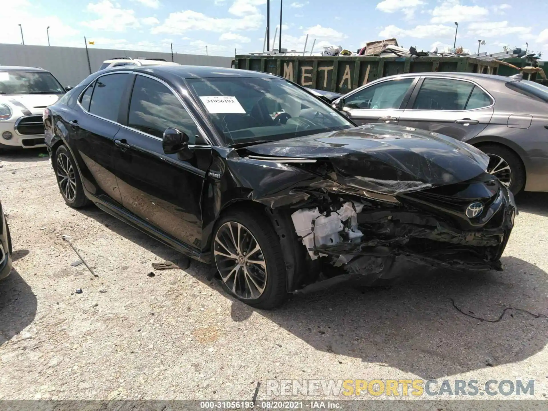 1 Photograph of a damaged car 4T1G31AK9LU014404 TOYOTA CAMRY 2020