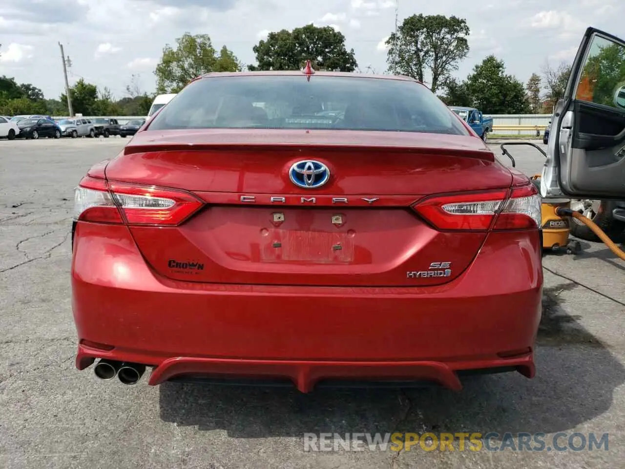 6 Photograph of a damaged car 4T1G31AKXLU010040 TOYOTA CAMRY 2020