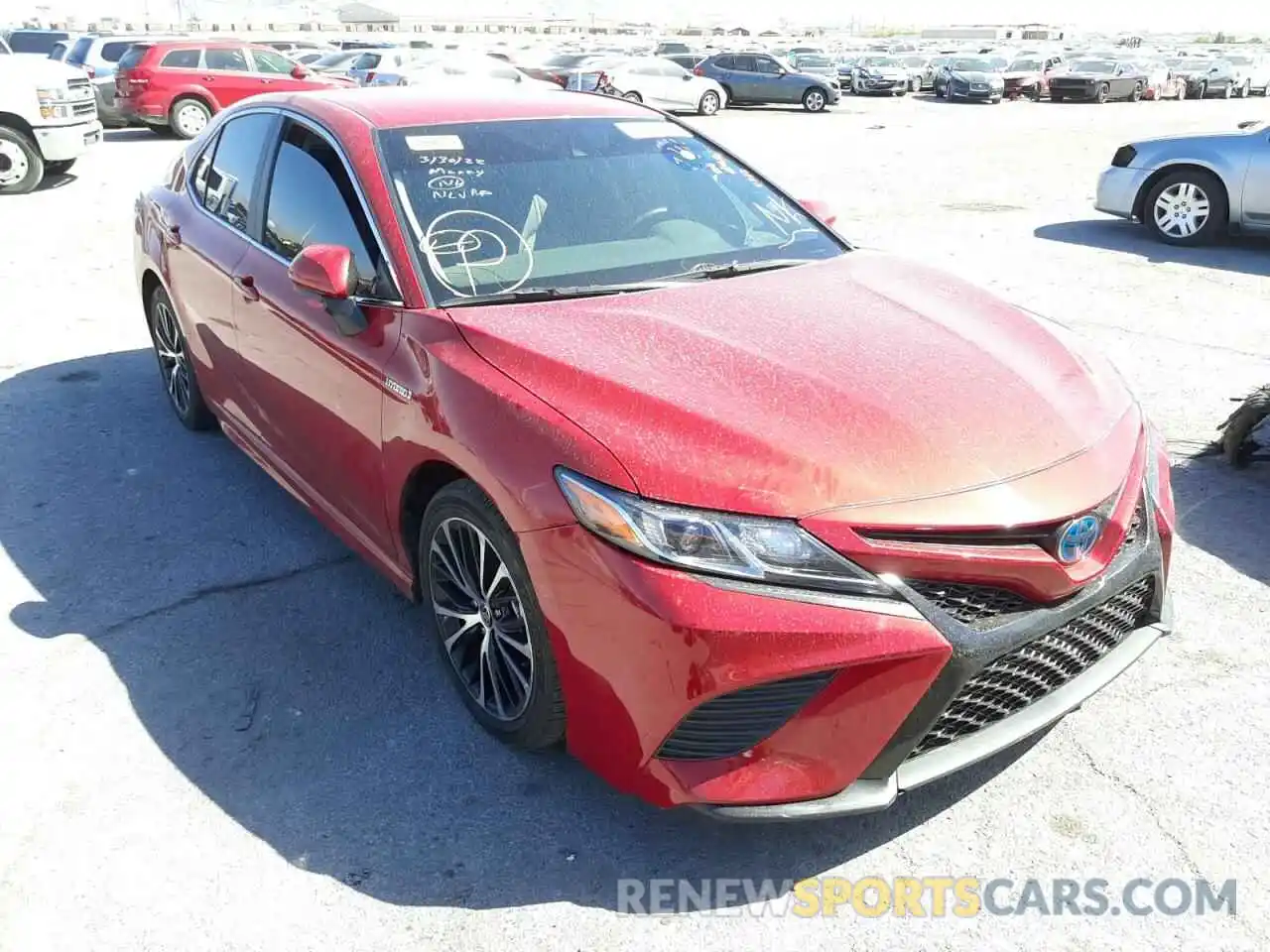 1 Photograph of a damaged car 4T1G31AKXLU017957 TOYOTA CAMRY 2020