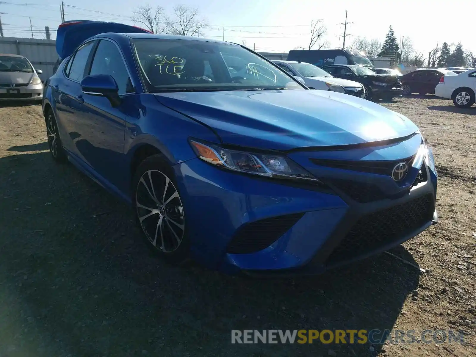 1 Photograph of a damaged car 4T1J11AK0LU379324 TOYOTA CAMRY 2020