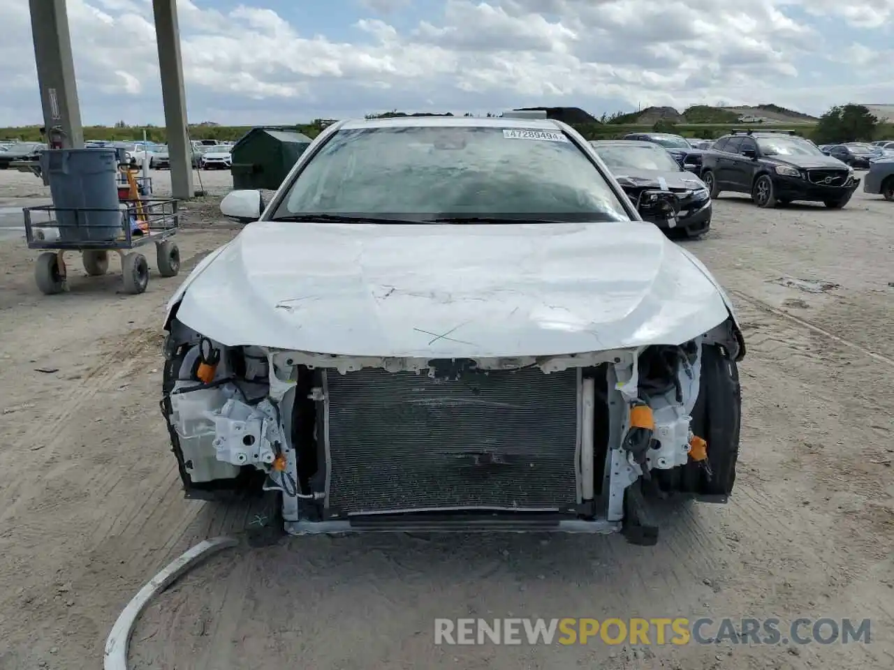 5 Photograph of a damaged car 4T1J11AK0LU508226 TOYOTA CAMRY 2020