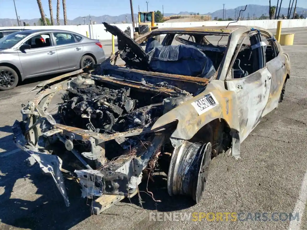 2 Photograph of a damaged car 4T1J11AK1LU323473 TOYOTA CAMRY 2020