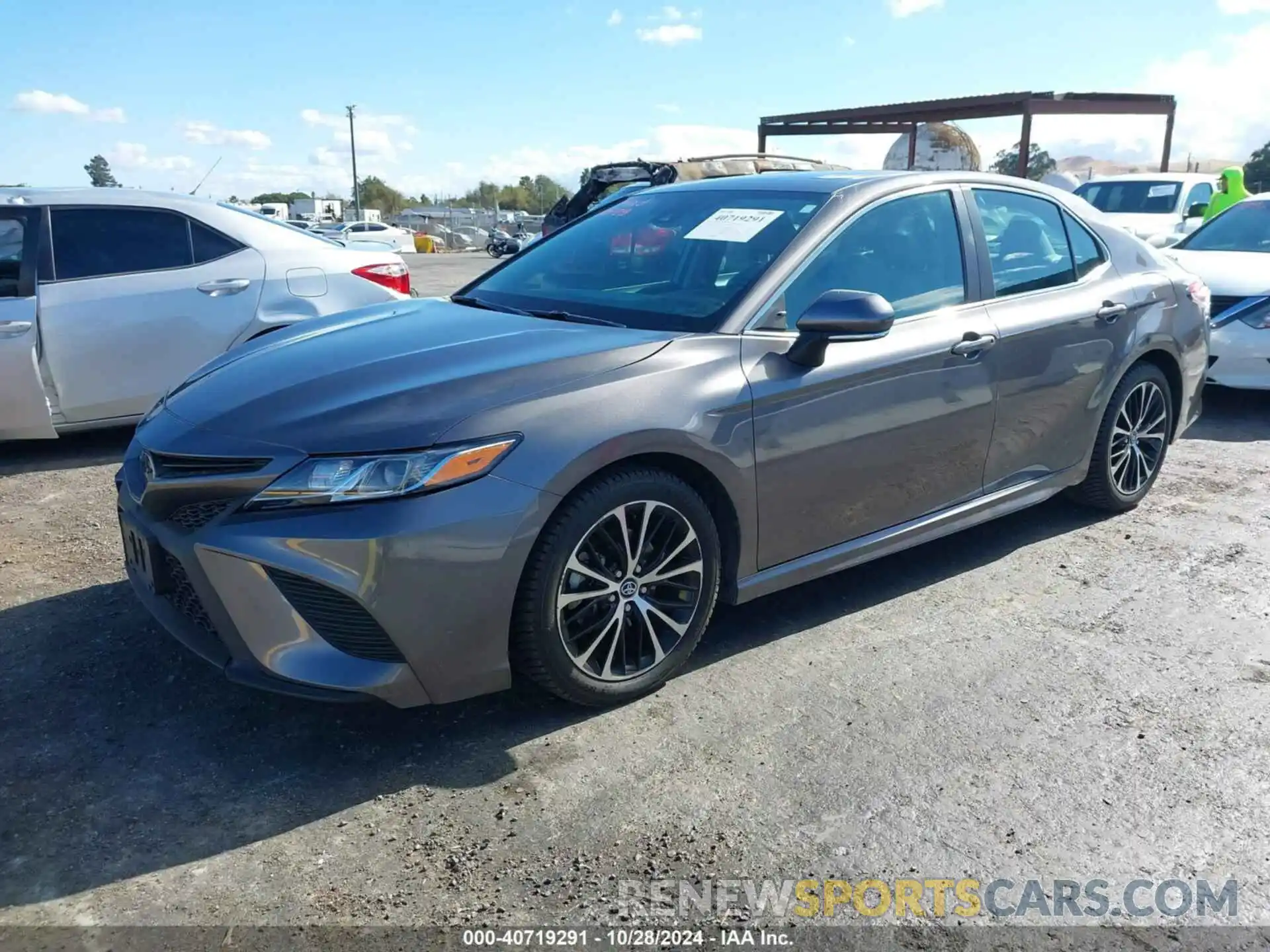 2 Photograph of a damaged car 4T1J11AK4LU326321 TOYOTA CAMRY 2020