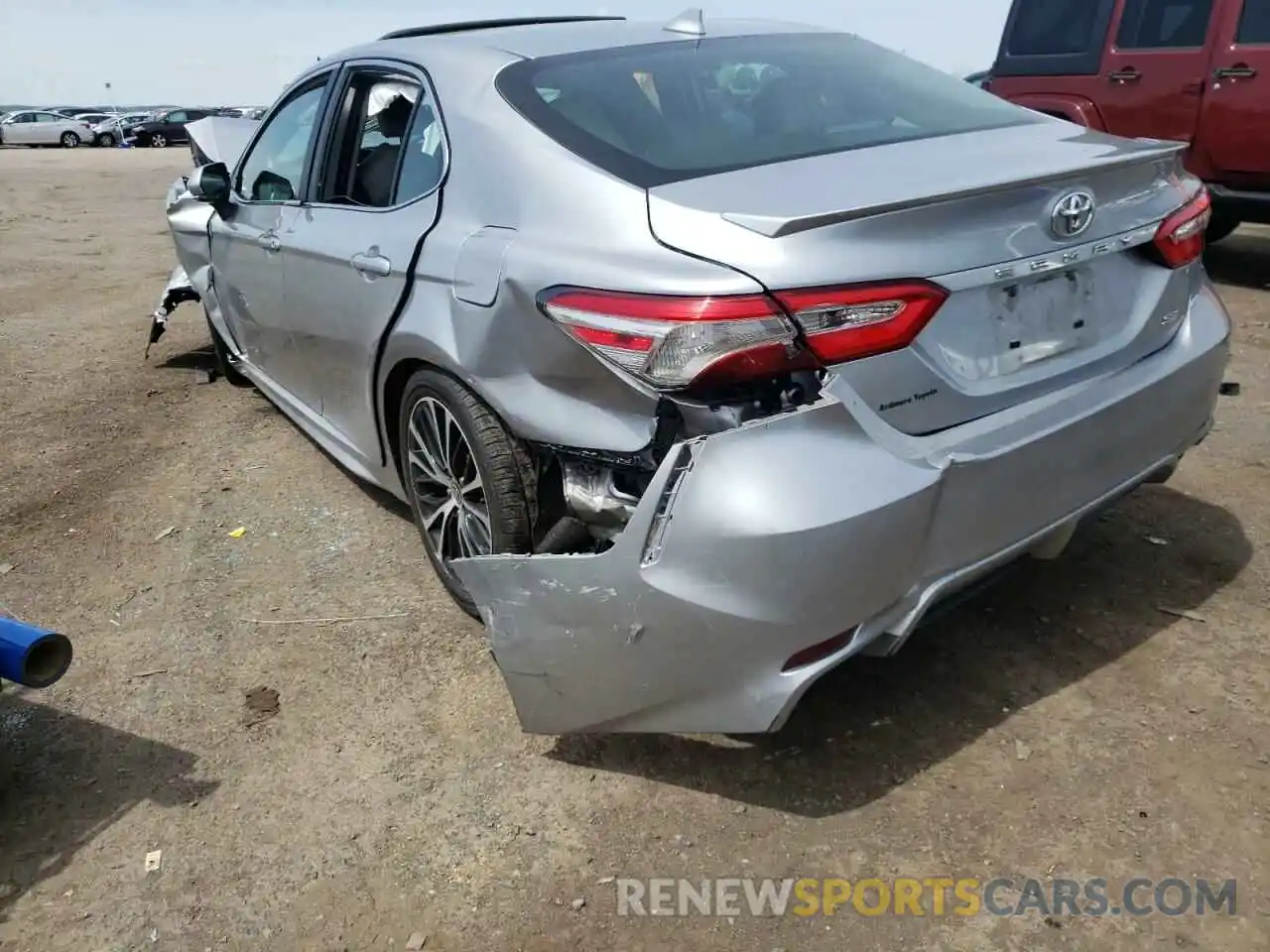 3 Photograph of a damaged car 4T1J11AK4LU953813 TOYOTA CAMRY 2020