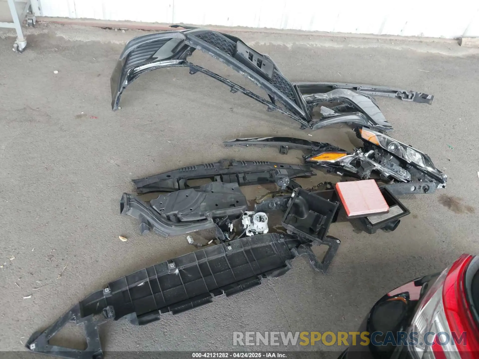 12 Photograph of a damaged car 4T1J11AK5LU339174 TOYOTA CAMRY 2020