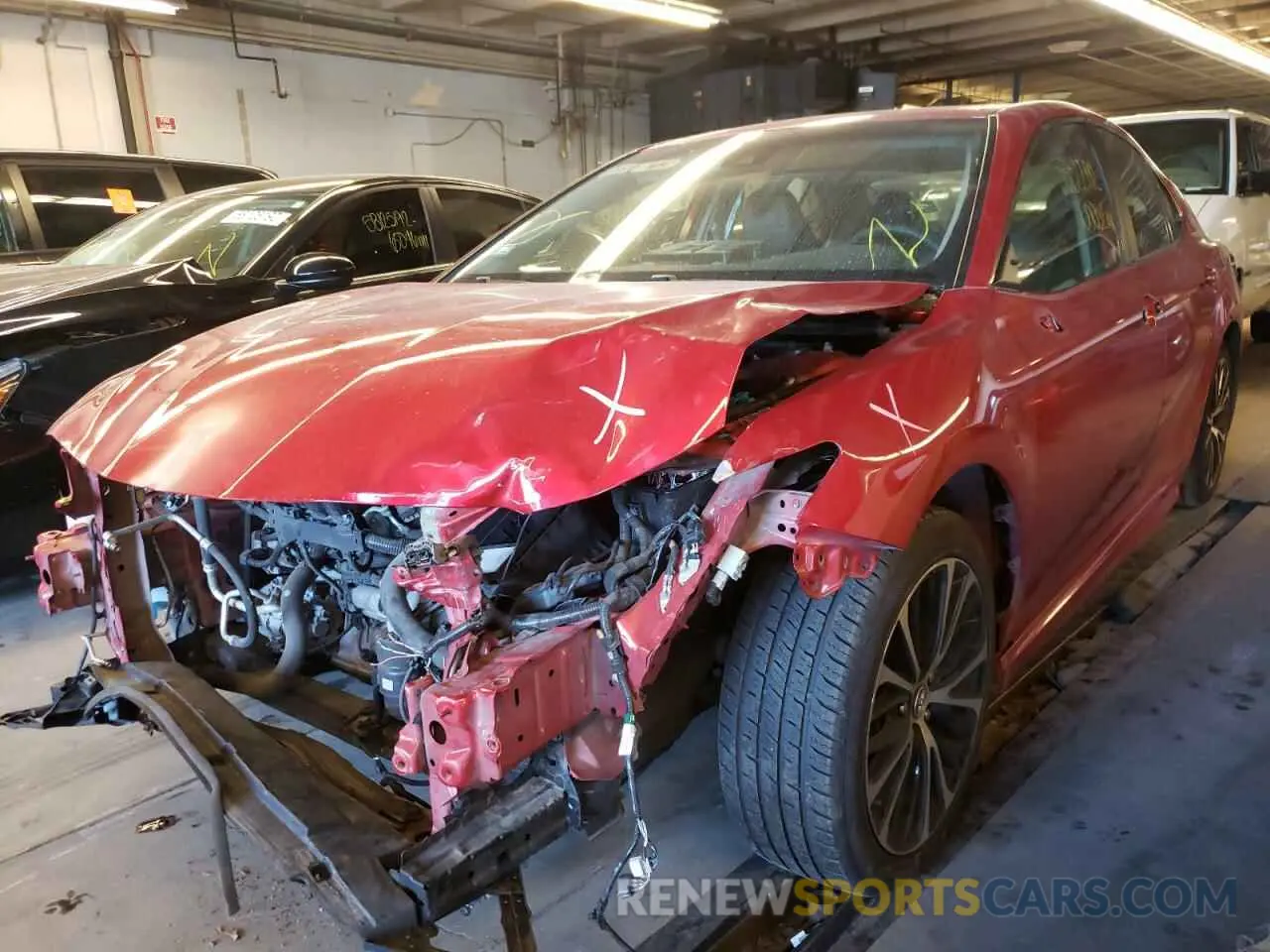2 Photograph of a damaged car 4T1J11AK6LU314557 TOYOTA CAMRY 2020