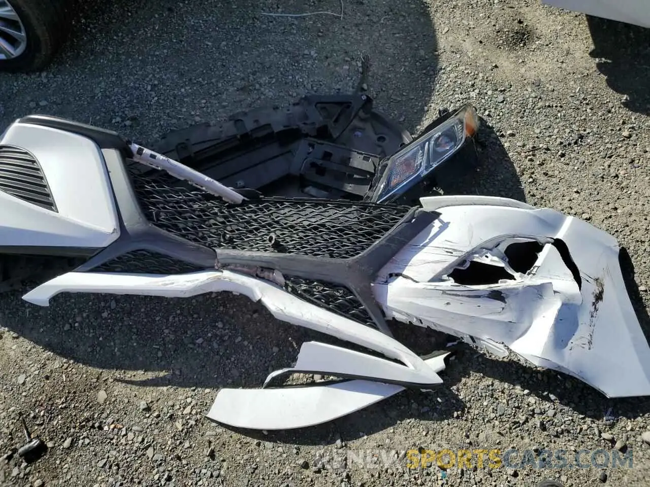 12 Photograph of a damaged car 4T1J11AK8LU962045 TOYOTA CAMRY 2020