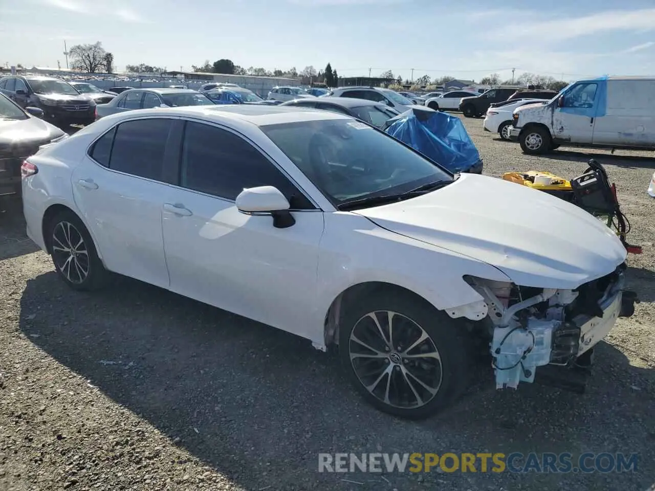 4 Photograph of a damaged car 4T1J11AK8LU962045 TOYOTA CAMRY 2020