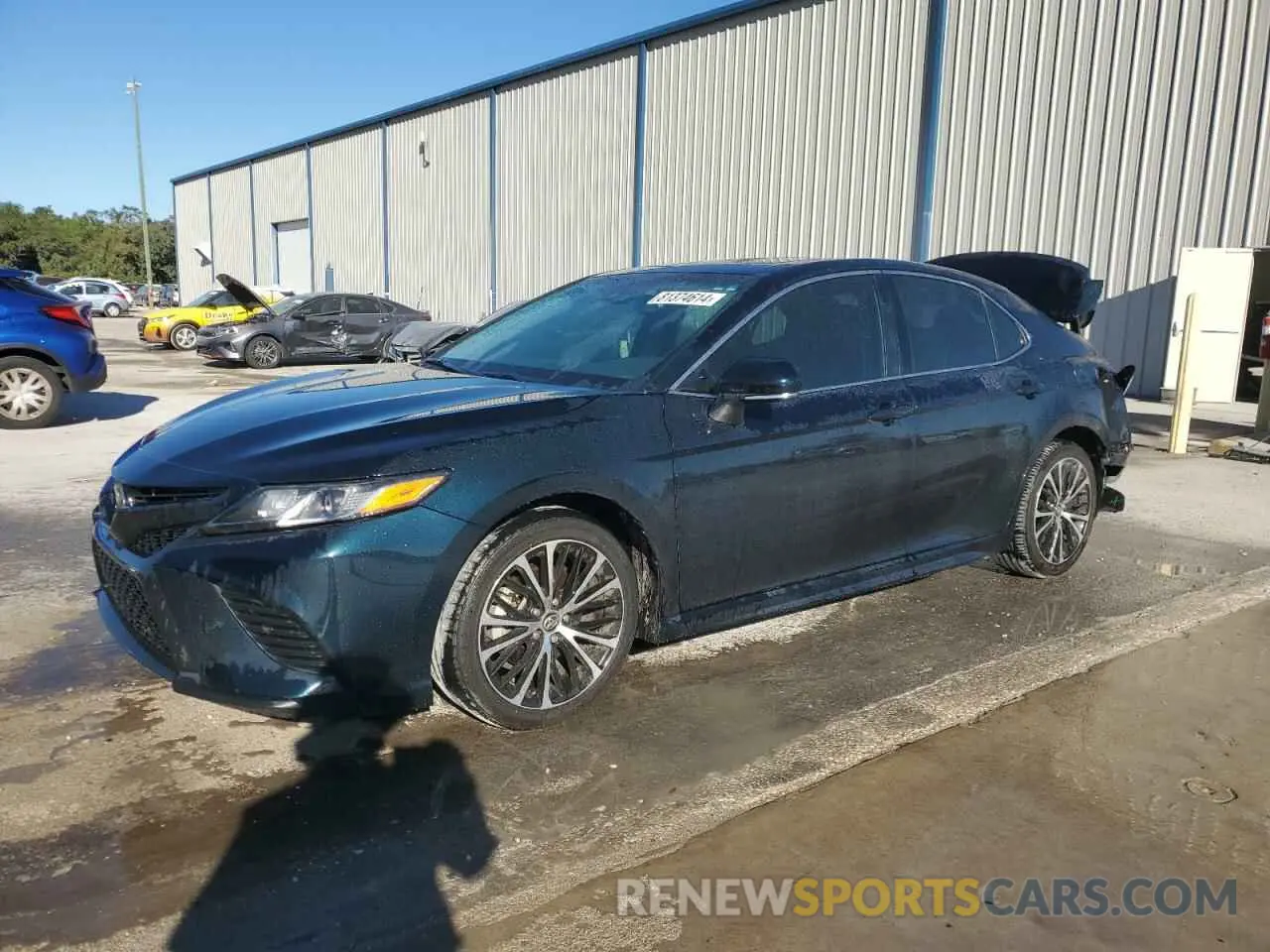 1 Photograph of a damaged car 4T1J11AKXLU344905 TOYOTA CAMRY 2020