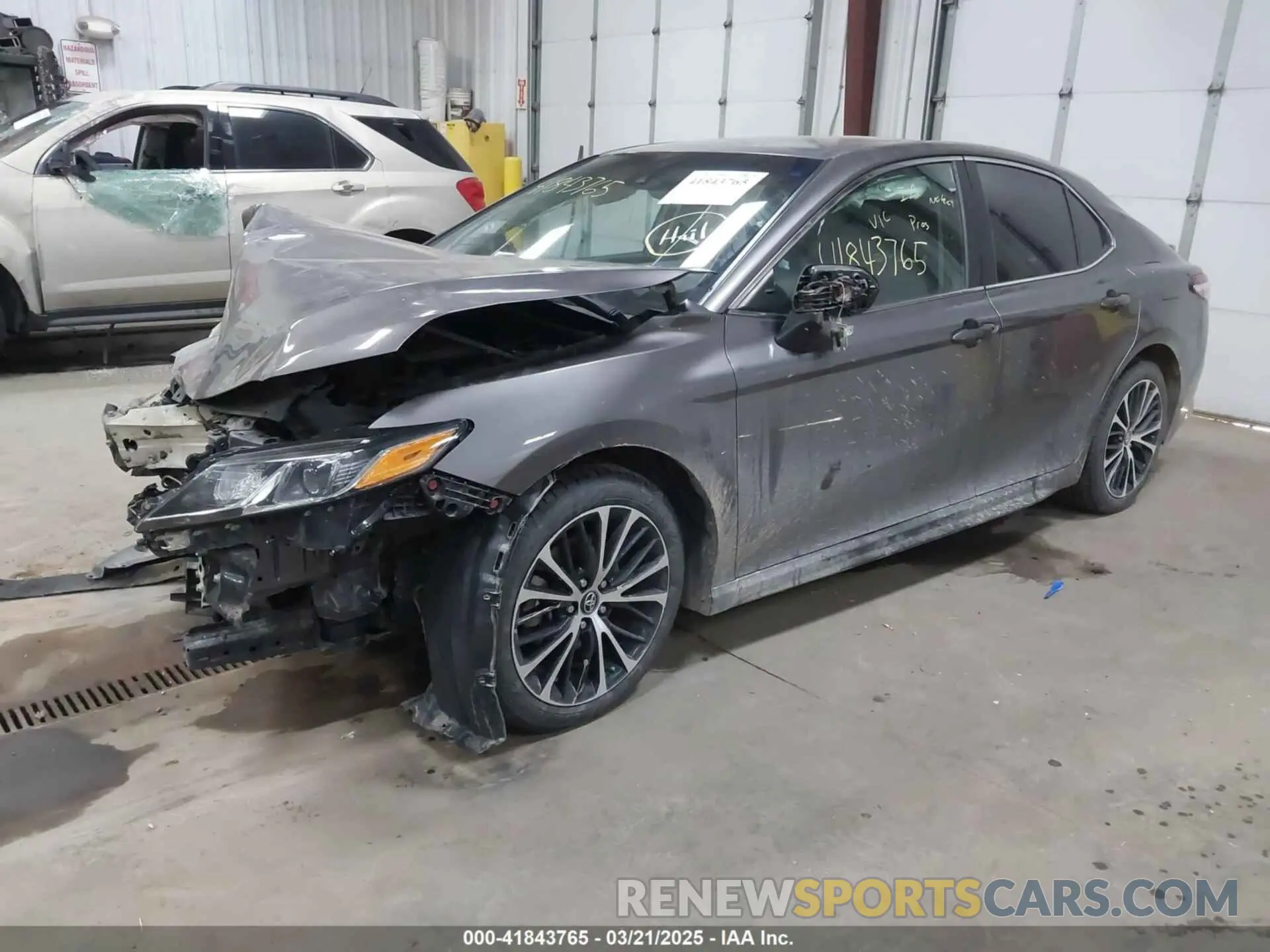 2 Photograph of a damaged car 4T1J11AKXLU922887 TOYOTA CAMRY 2020